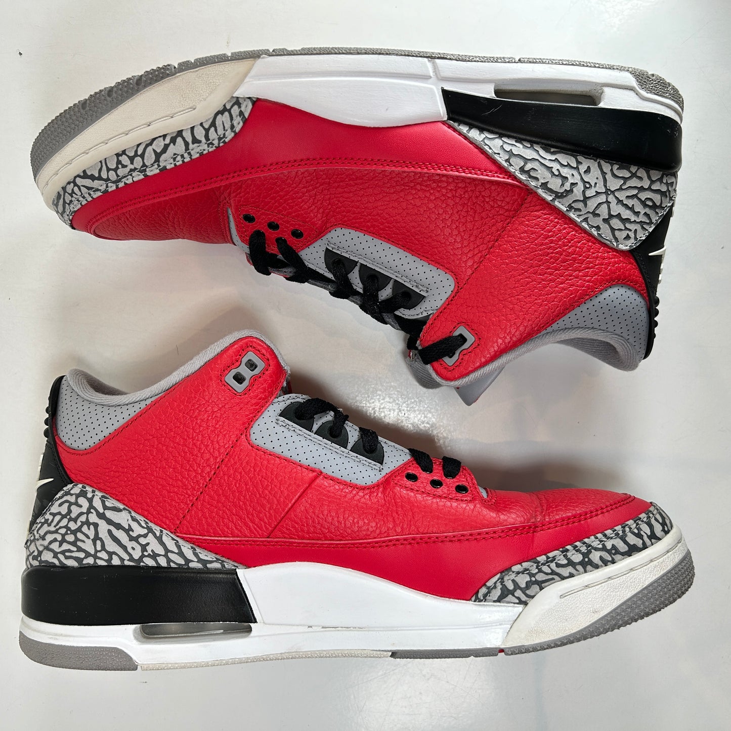 CK5692 600 Jordan 3 Retro SE Unite [USED] - 12 M (Used)