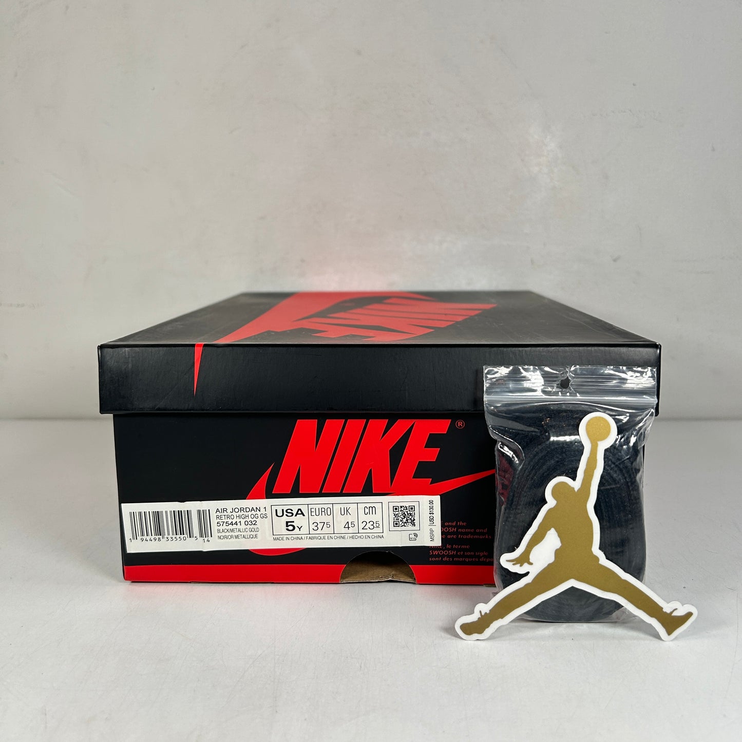 575441 032 Jordan 1 Black Metallic Gold 2020 [USED] - 5 Y (Used)
