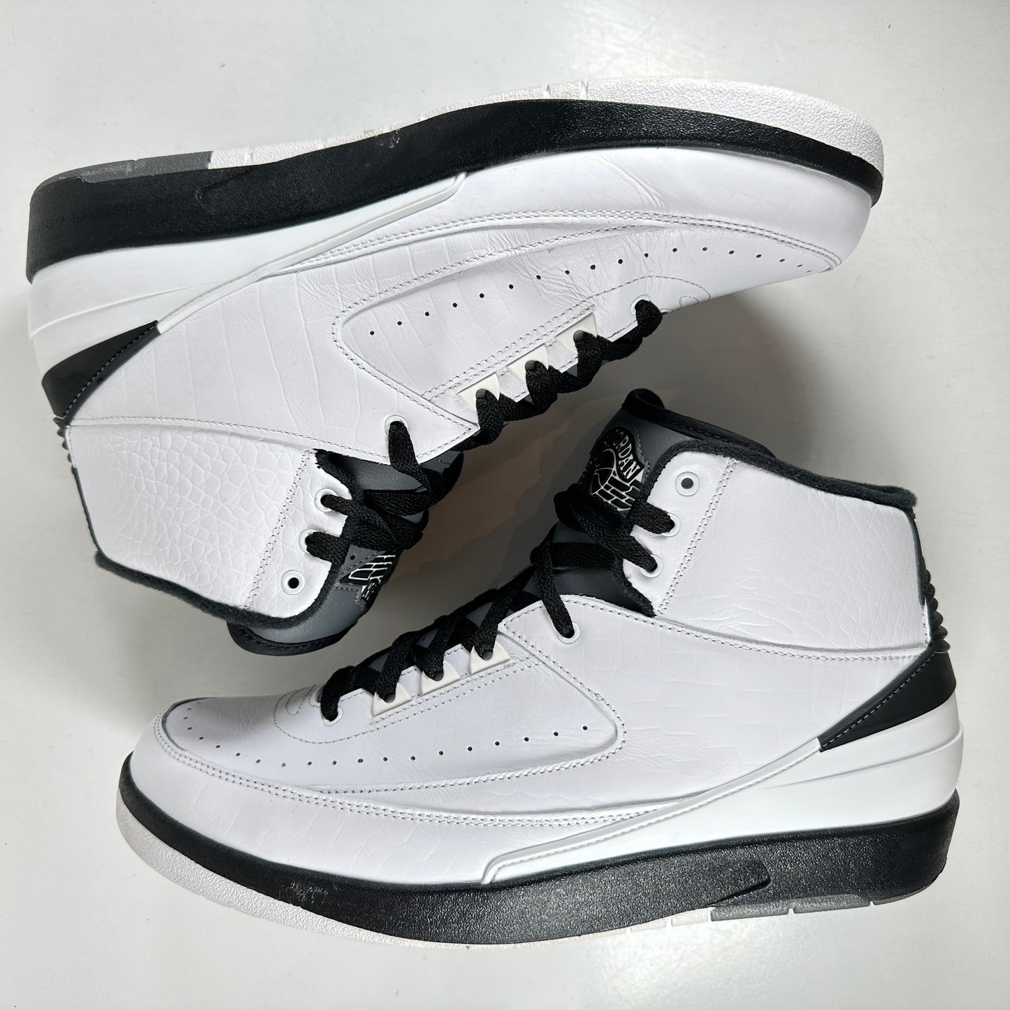 834272 103 Jordan 2 Retro Wing It [USED] - 11 M (Used)
