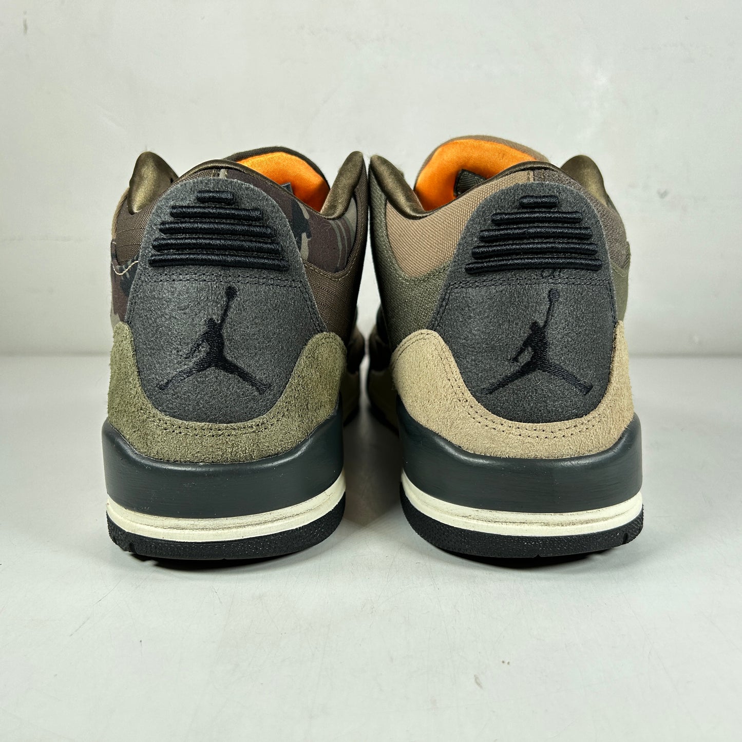 DO1830 200 Jordan 3 Retro Patchwork Camo [USED] - 11 M (Used)