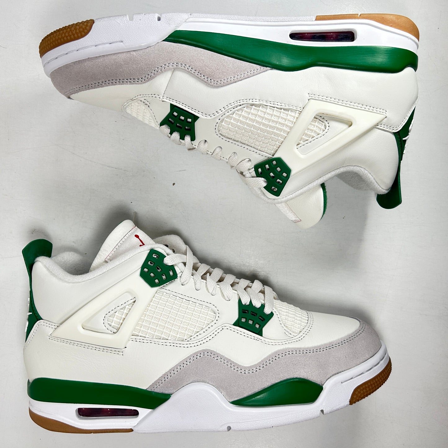 DR5415 103 Jordan 4 Retro SB Pine Green [USED] - 10 M (Used5)