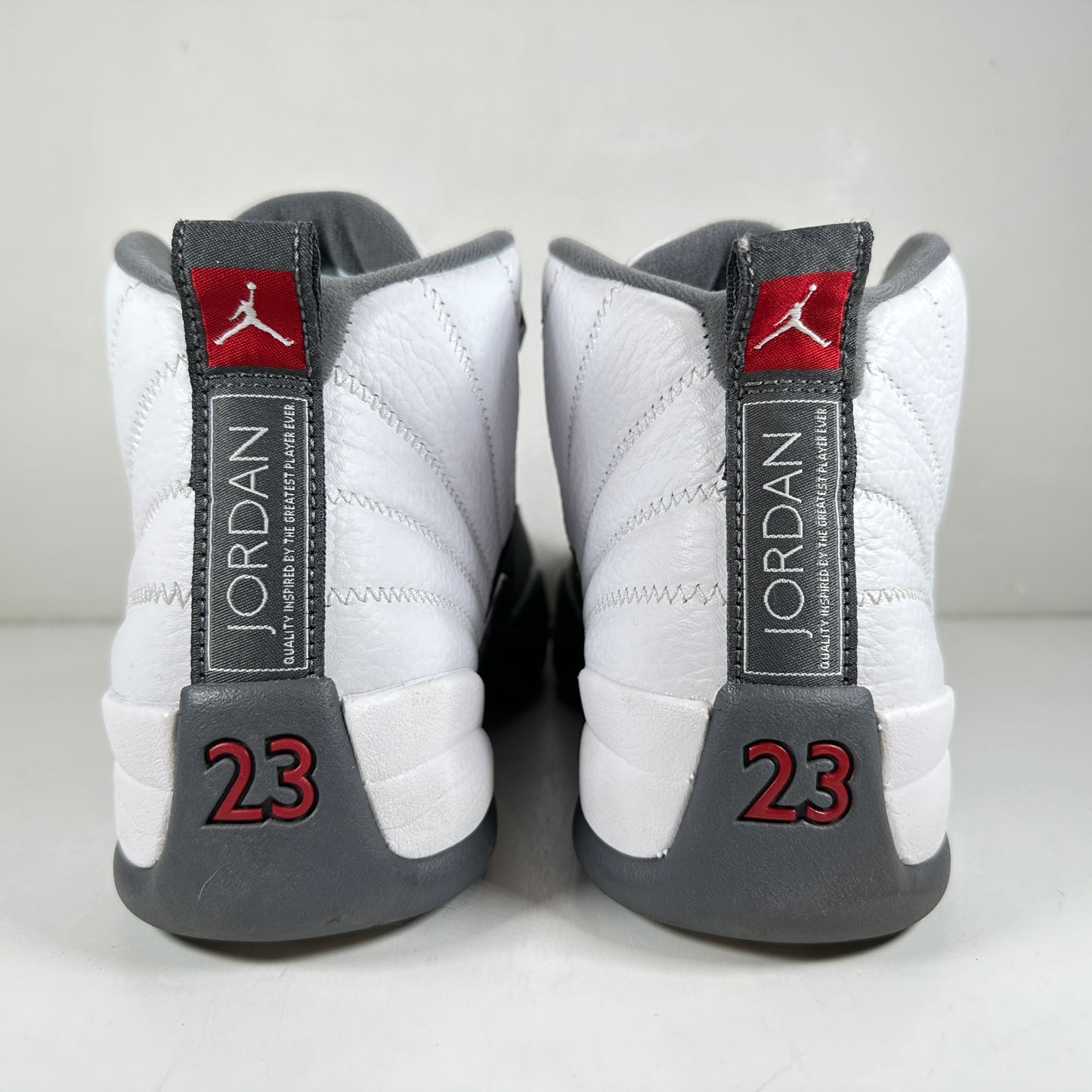 130690 160 Jordan 12 Retro White Dark Grey [USED] - 9 M (Used)