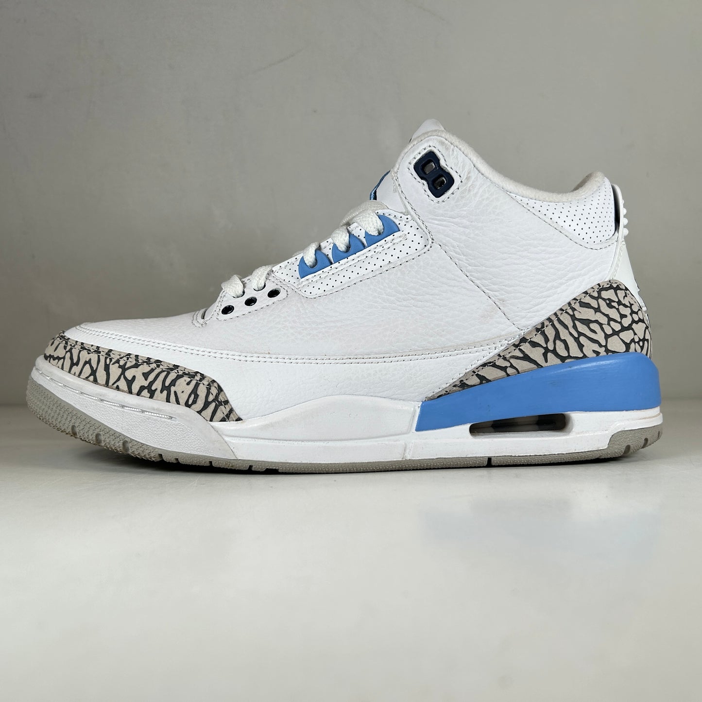 CT8532 104 Jordan 3 Retro UNC (2020) [USED] - 8.5 M (Used)