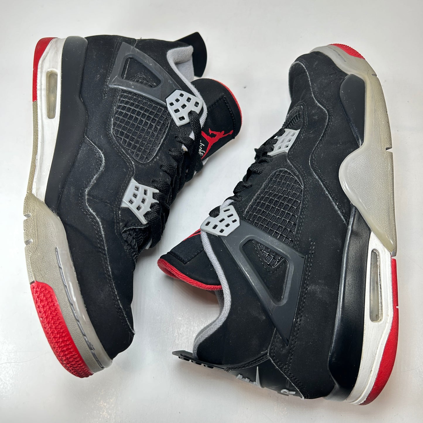 308497 060 Jordan 4 Retro Bred (2019) [USED] - 9 M (Used) (Replace Box)