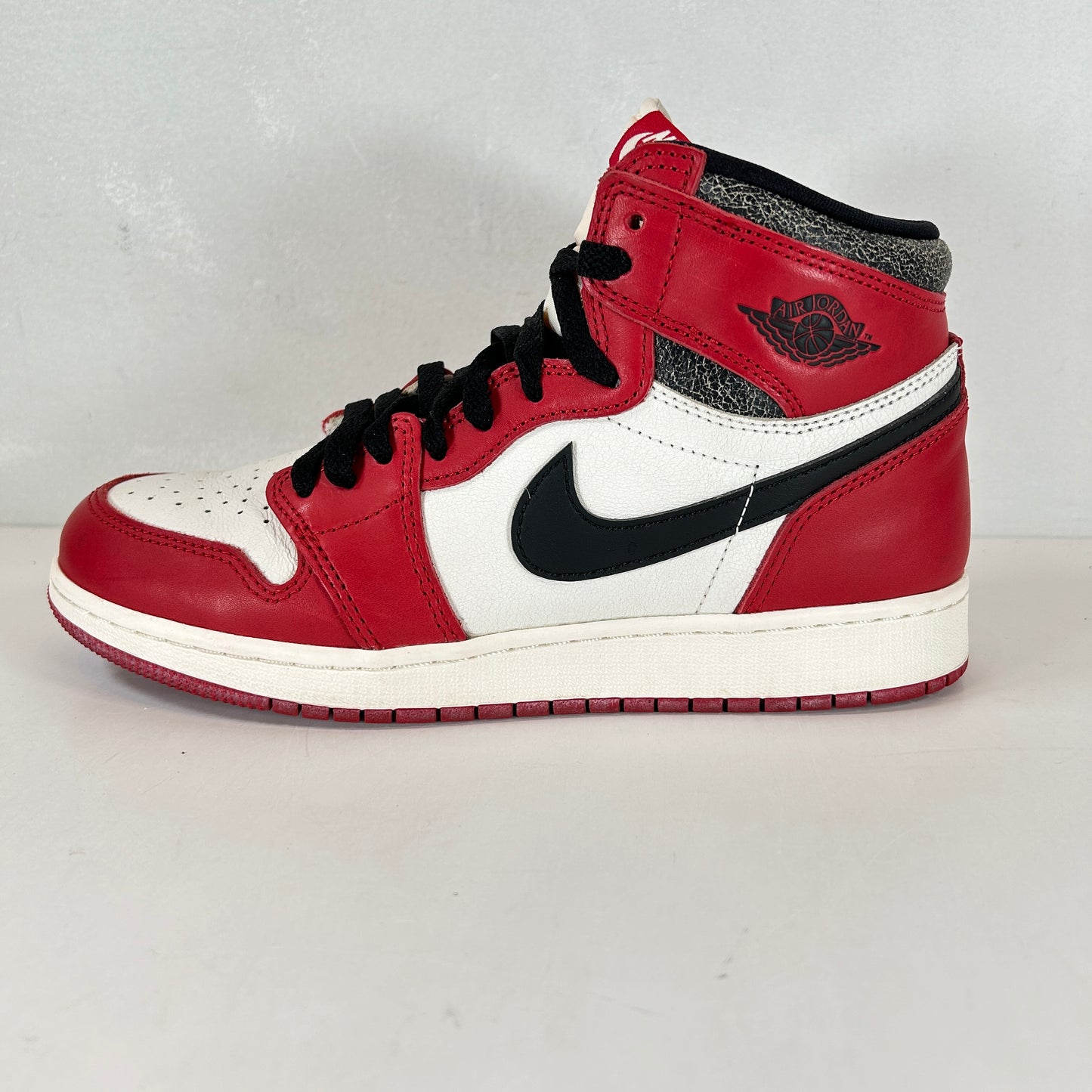 FD1437 612 Jordan 1 Retro High OG Chicago Lost and Found GS [USED] - 7 Y (Used2)