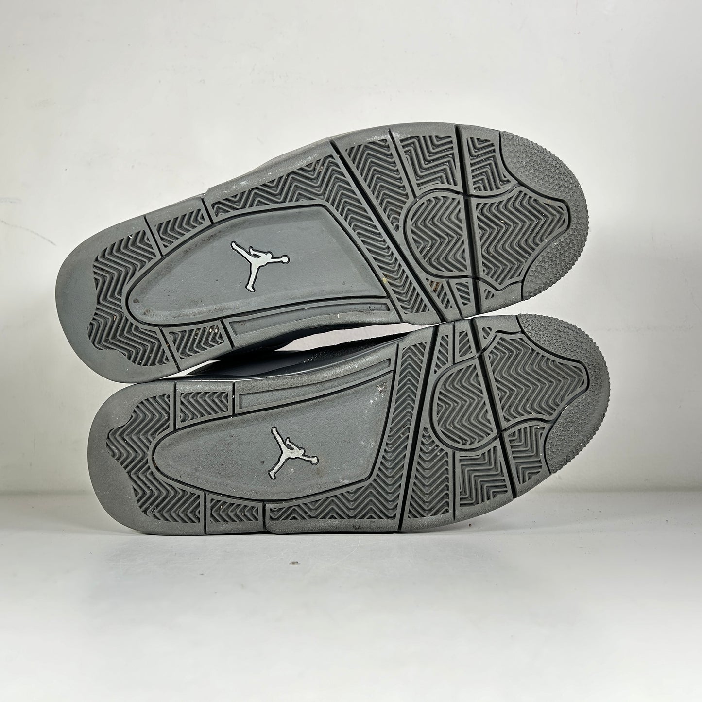 FQ7928 001 Jordan 4 Retro SE Paris Olympics Wet Cement [USED] - 8.5 M (Used)