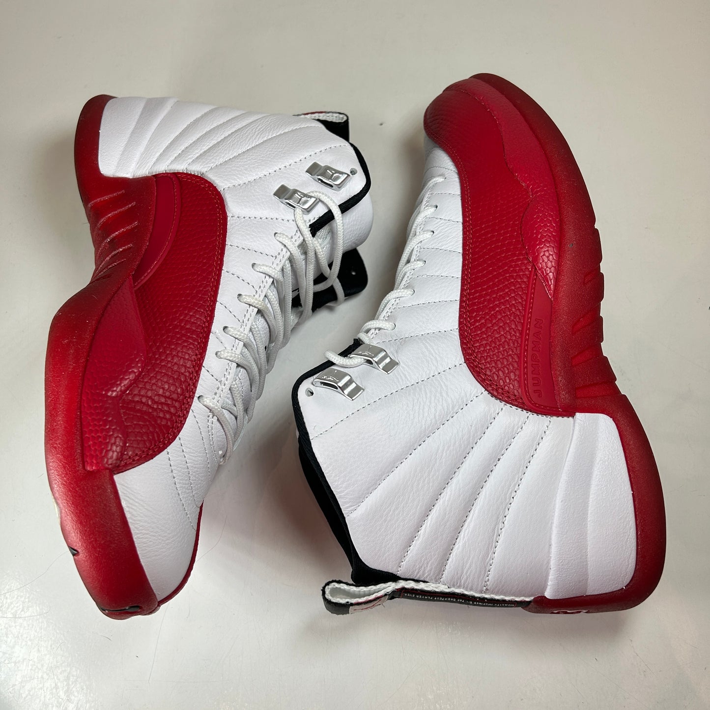 CT8013 116 Jordan 12 Retro Cherry (2023) [USED] - 9 M (Used2)