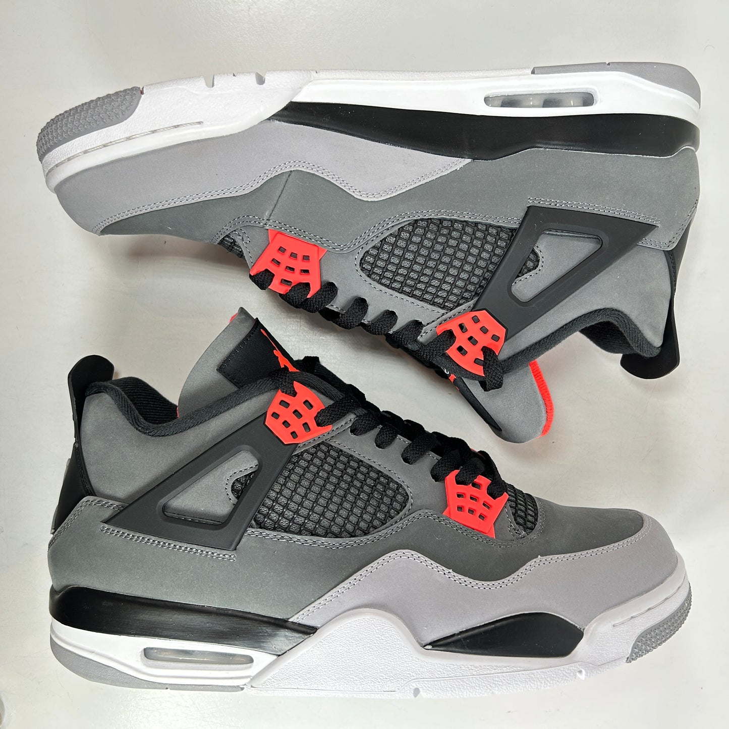 DH6927 061 Jordan 4 Retro Infrared [USED] - 13 M (VNDS)