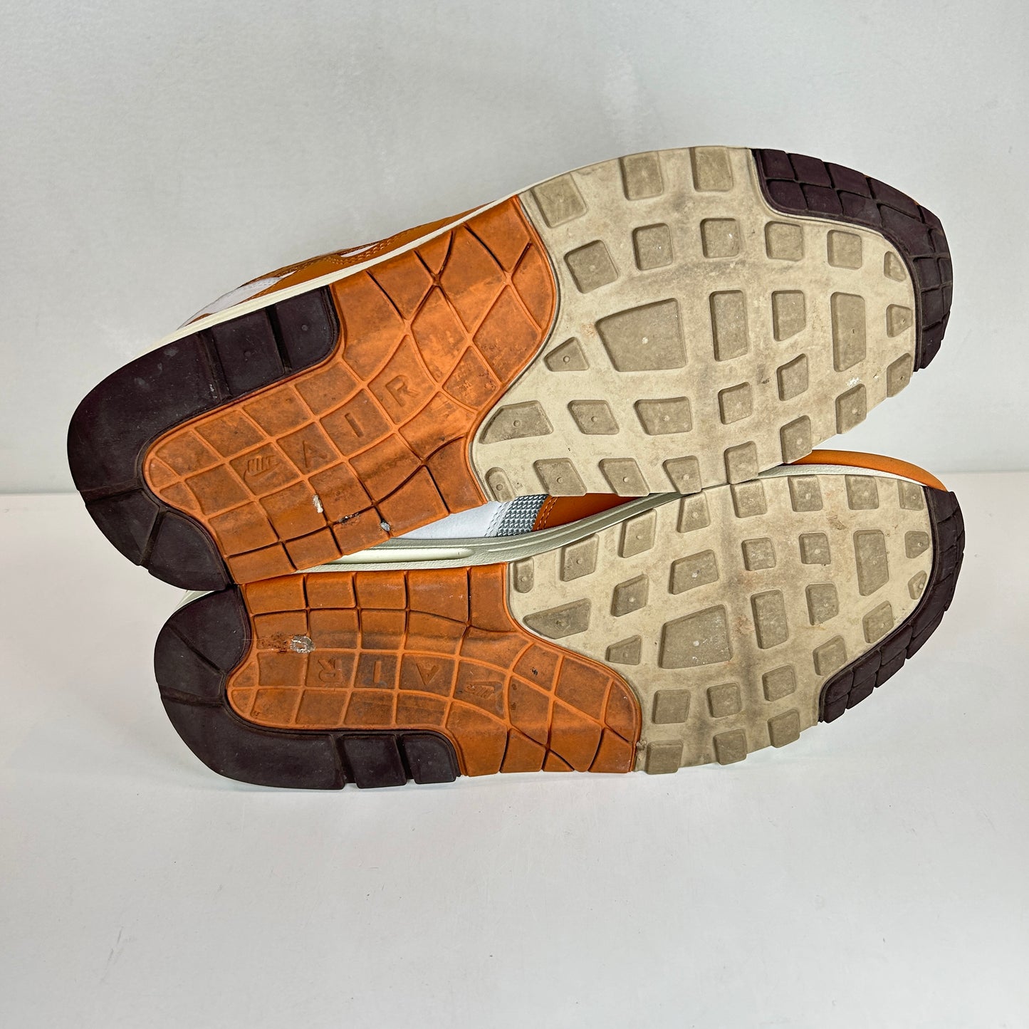 DH1348 001 Nike Air Max 1 Patta Waves Monarch [USED] - 10.5 M (Used)