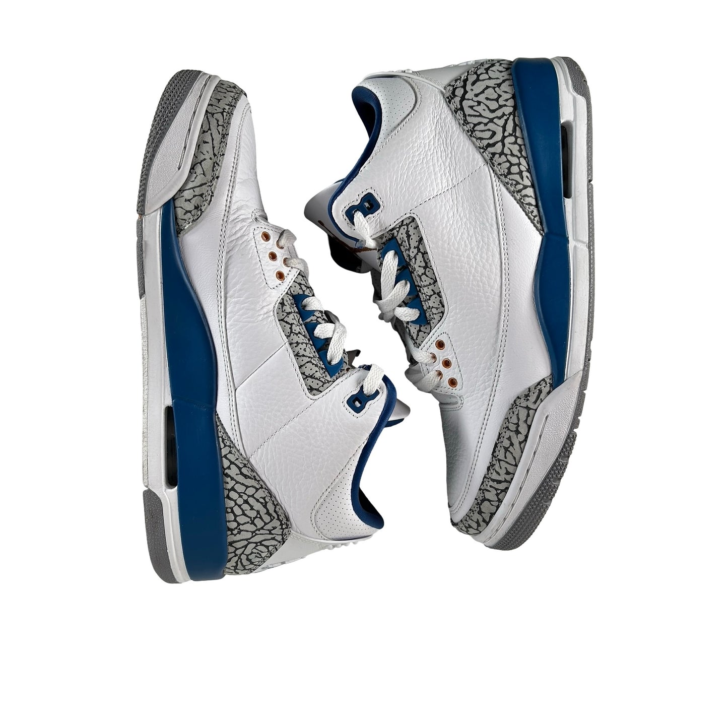 CT8532 148 Jordan 3 Retro Magos