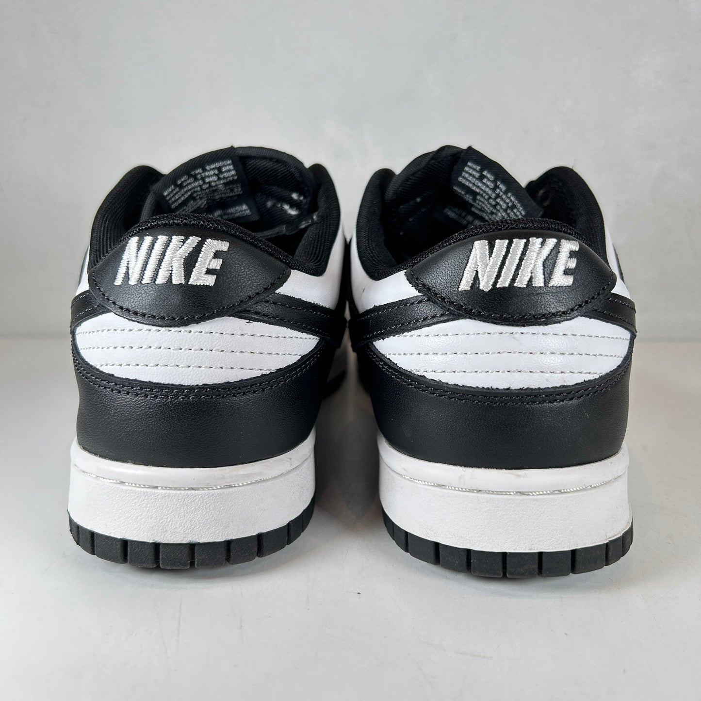 DD1391 100 Nike Dunk Low Retro White Black Panda [USED] - 10.5 M (Used)