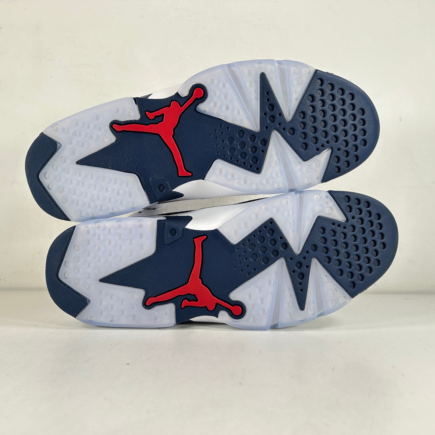 CT8529 164 Jordan 6 Retro Olympic (2024) - 8.5 M (VNDS)