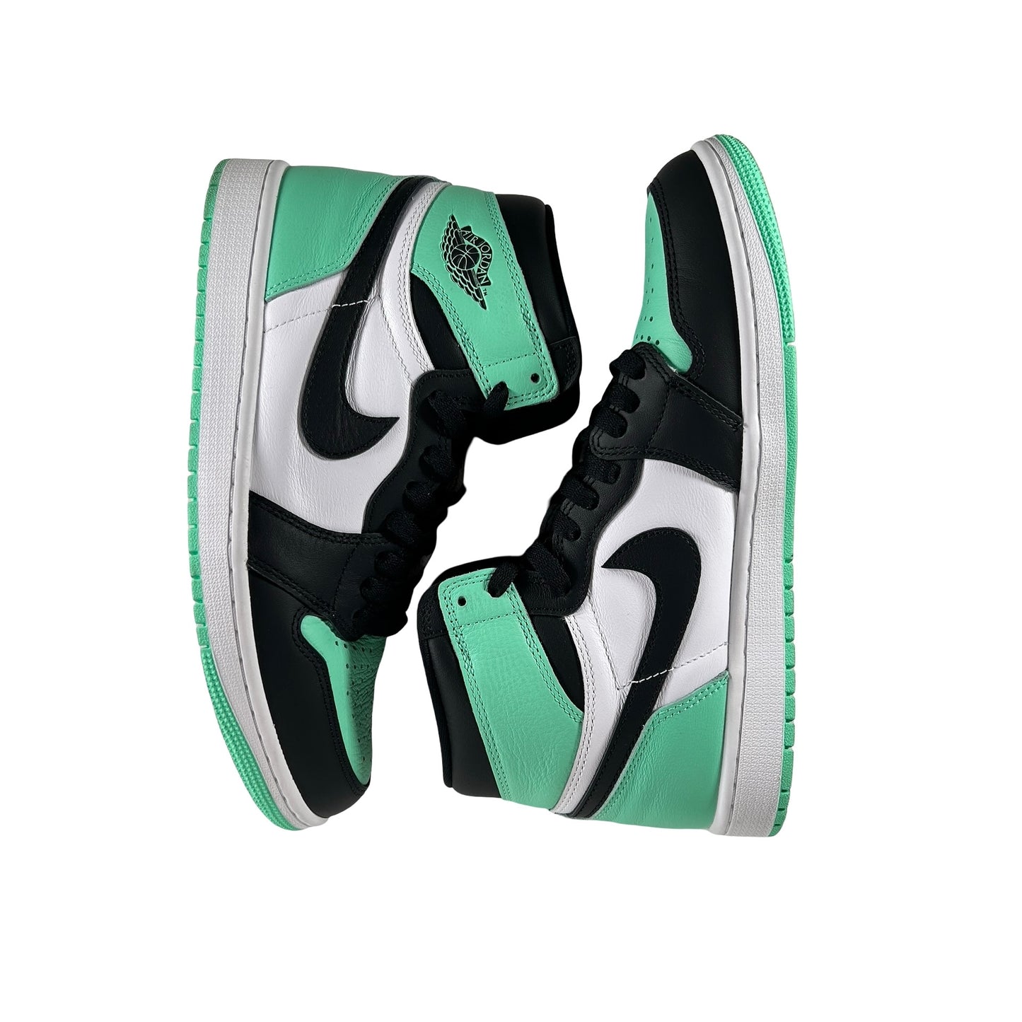 DZ5485 130 Jordan 1 Retro High OG Green Glow [USED] - 8.5 M (Used)