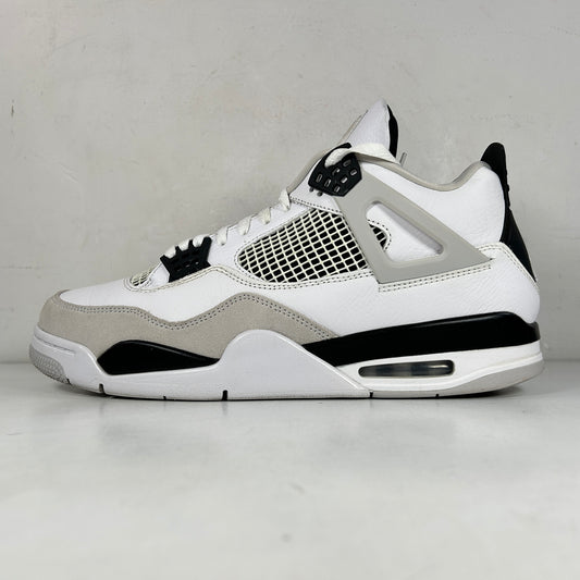 DH6927 111 Jordan 4 Retro Military Black [USED] - 13 M (Used2)