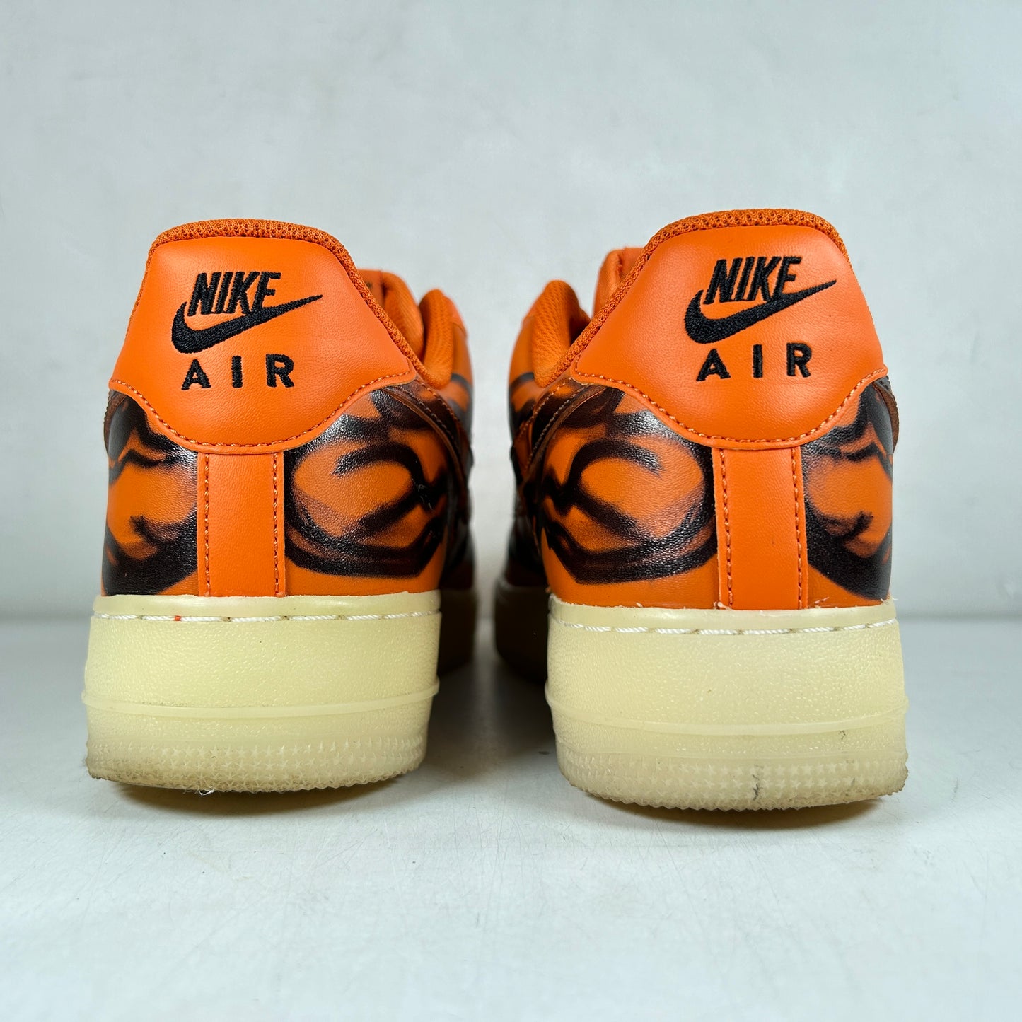 CU8067 800 Nike Air Force 1 Low Orange Skeleton Halloween [USED] - 8 M (Used)