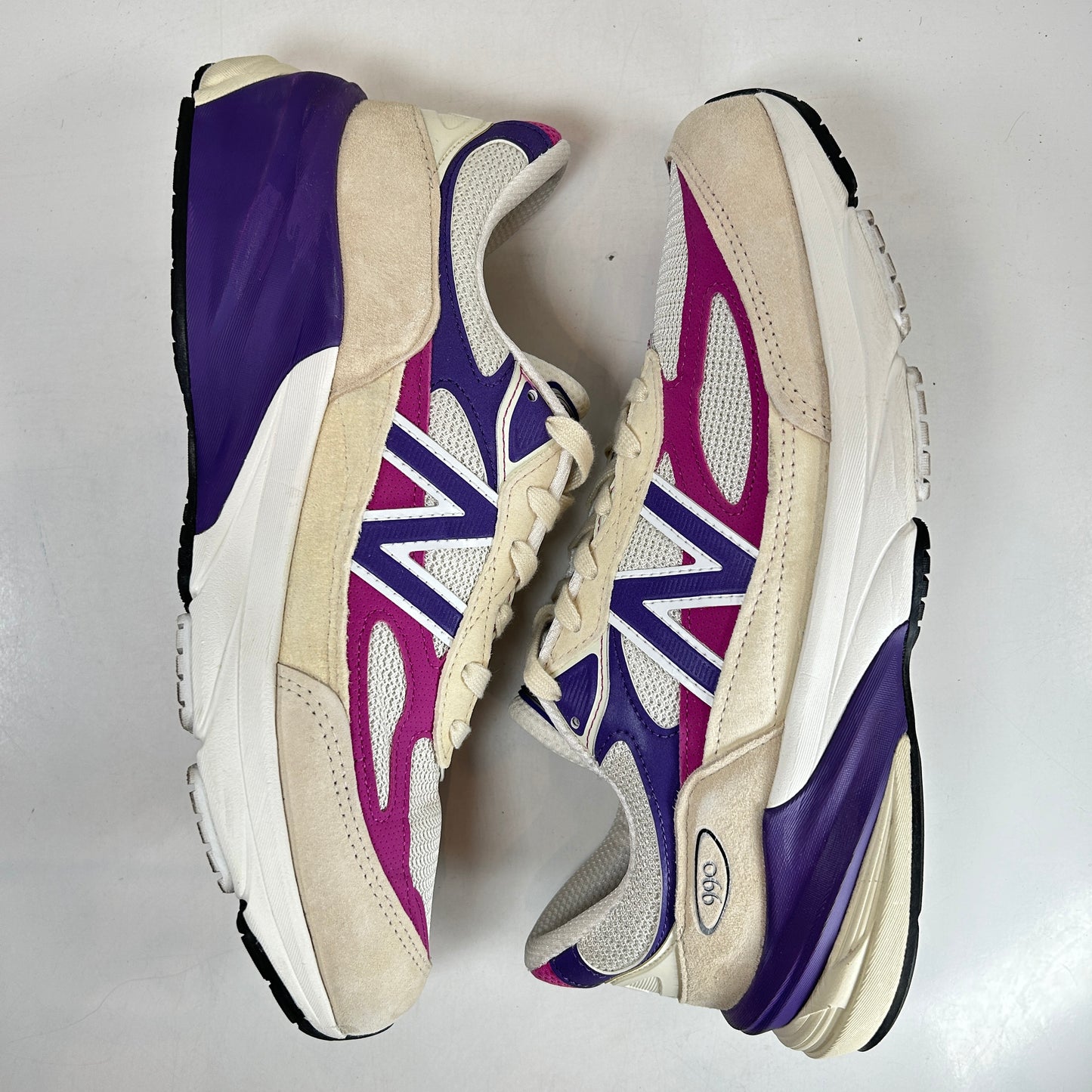 U990TD6 New Balance 990v6 MiUSA Magenta Pop [USED] - 10.5 M (Used)