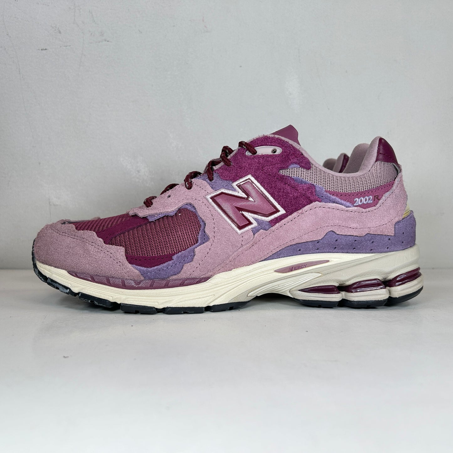M2002RDH New Balance 2002R Protection Pack Pink [USED] - 11 M (Used)
