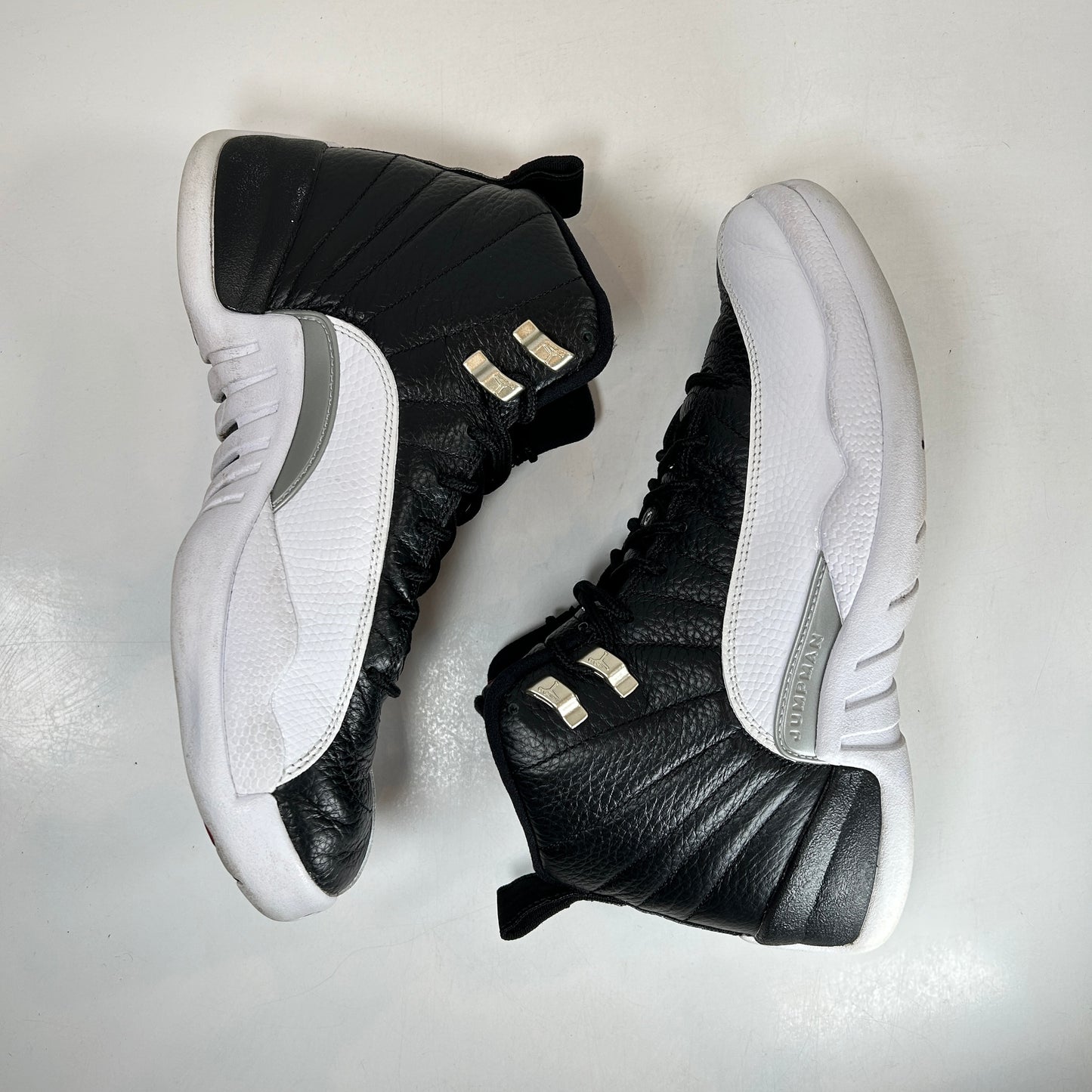 CT8013 006 Jordan 12 Retro Playoffs (2022) [USED] - 8 M (Used) (No Box)