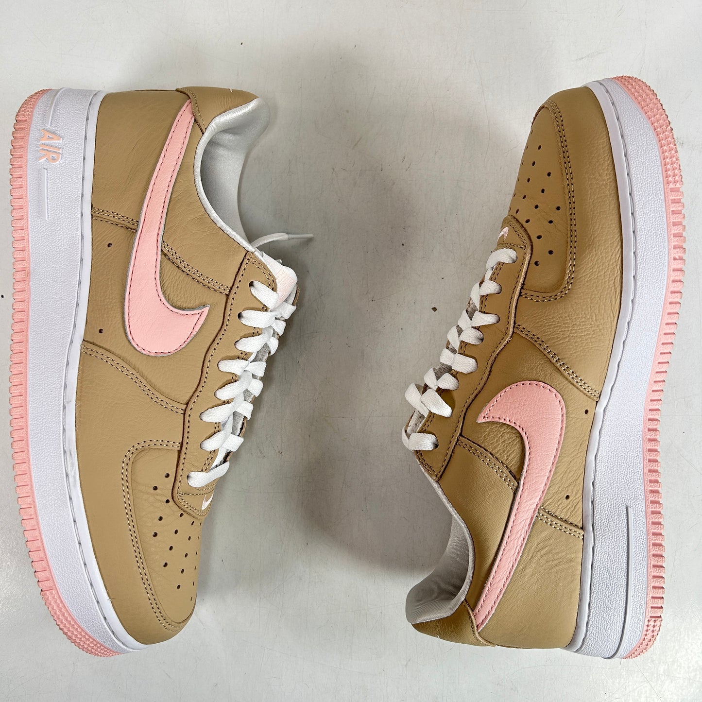 845053 201 Nike Air Force 1 Low Linen (2024) [USED] - 10 M (Used2)