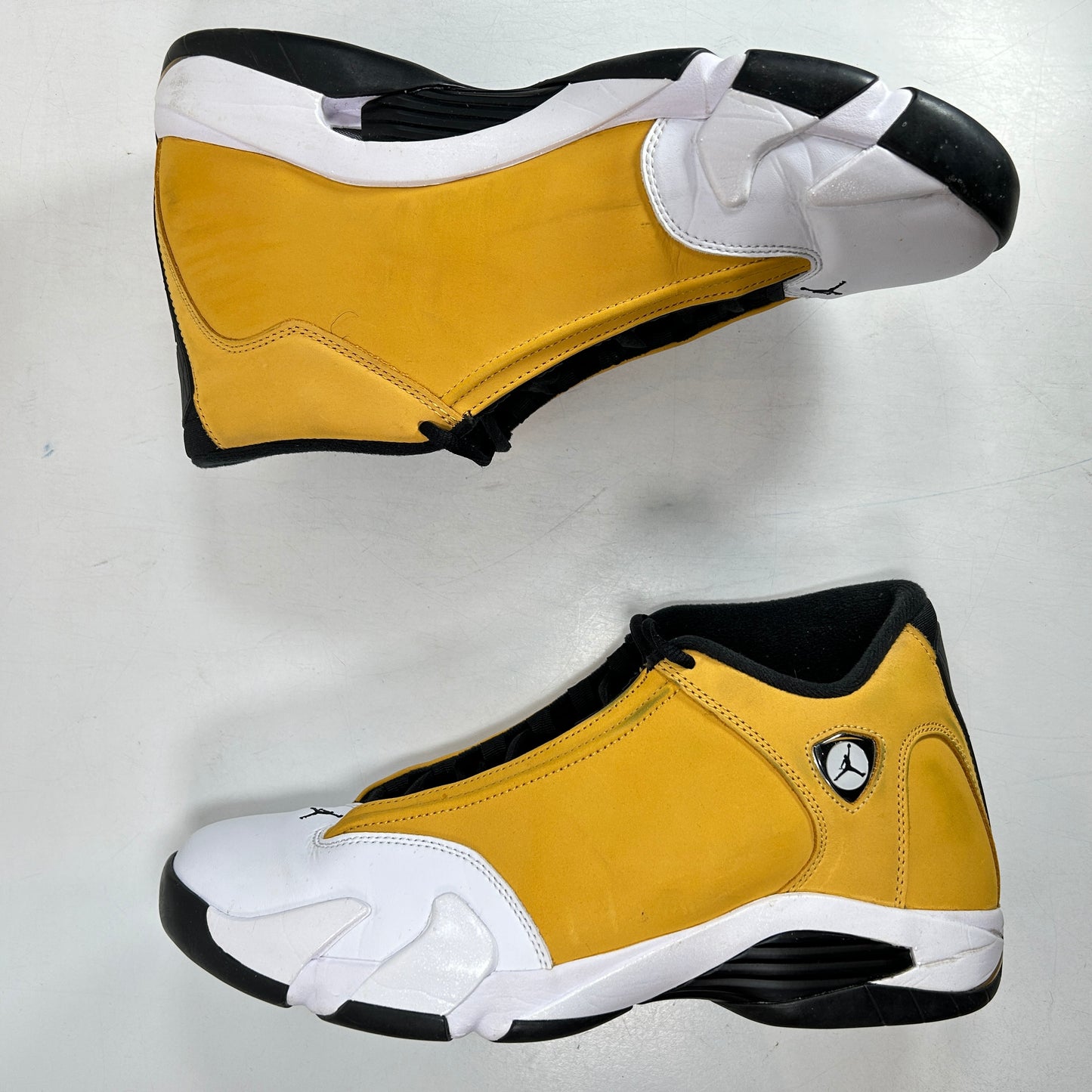 487471 701 Jordan 14 Retro Light Ginger (2022) [USED] - 12 M (Used)