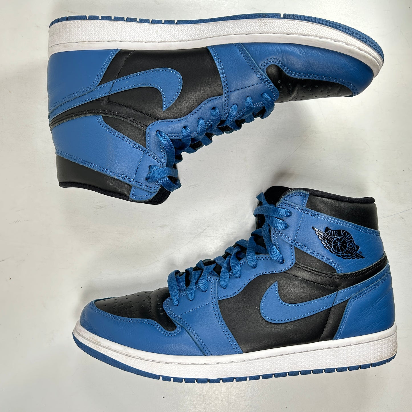 555088 404 Jordan 1 Retro High OG Dark Marina Blue [USED] - 10.5 M (Used) (No Box)