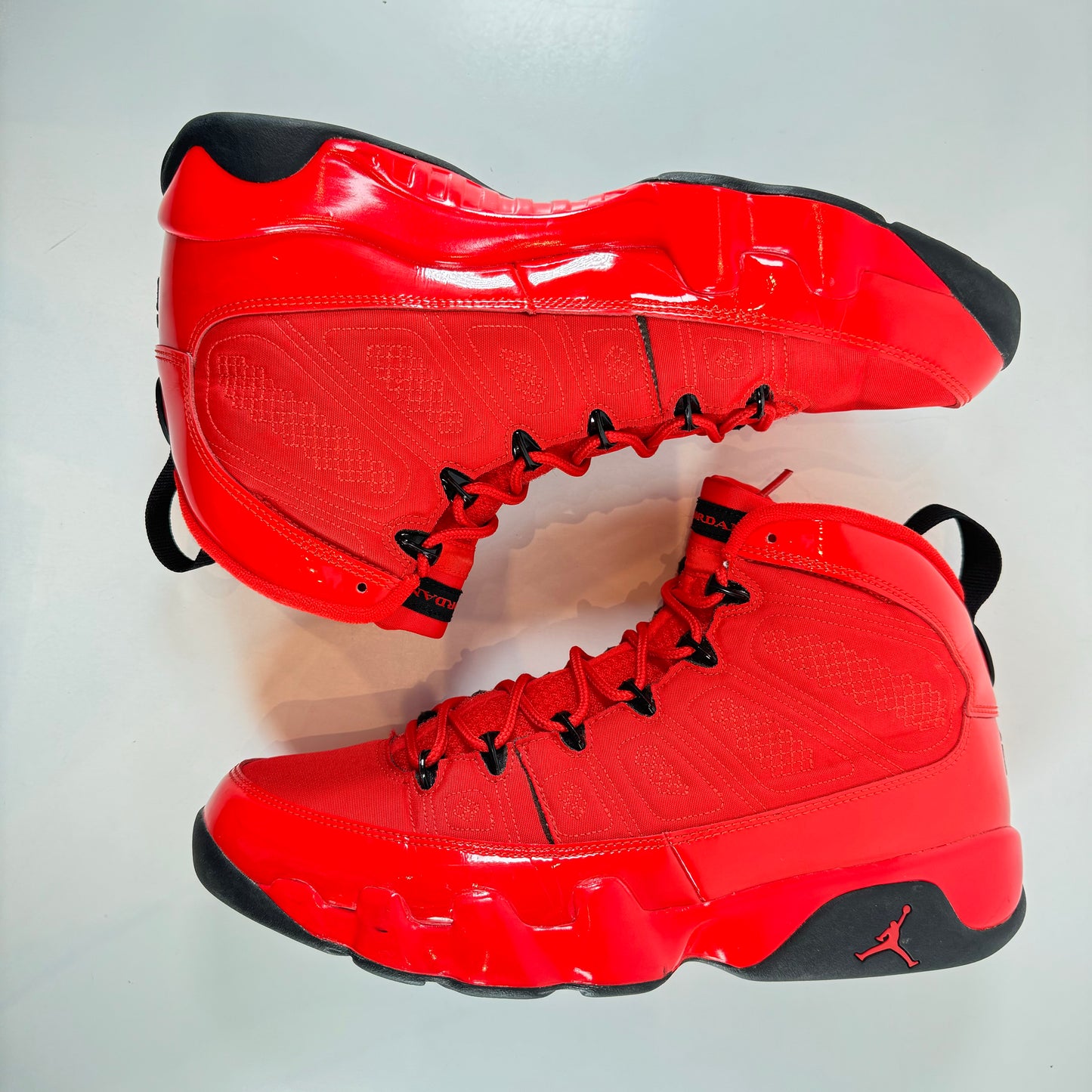 CT8019 600 Jordan 9 Chile Rojo