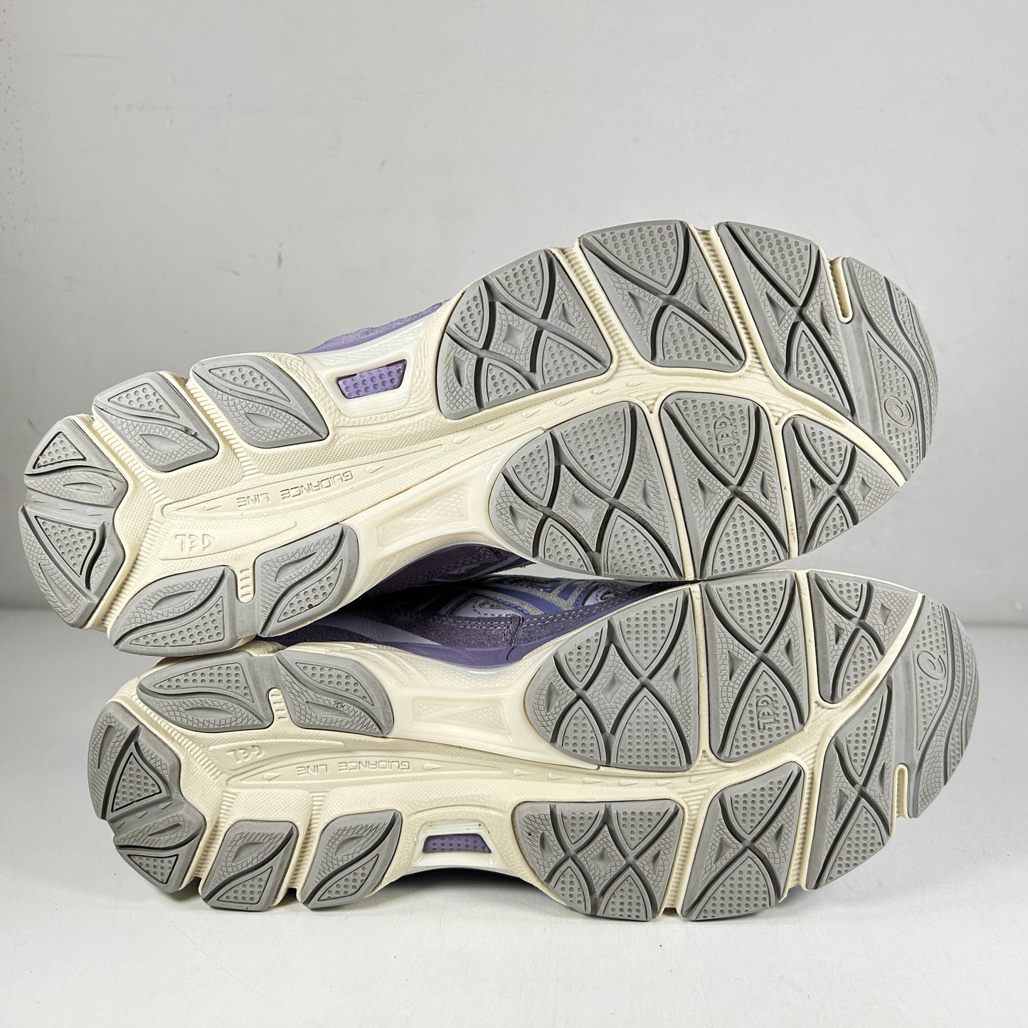 1203A372 021 ASICS Gel-NYC Cement Grey Ash Rock [USED] - 11.5 M (VNDS)