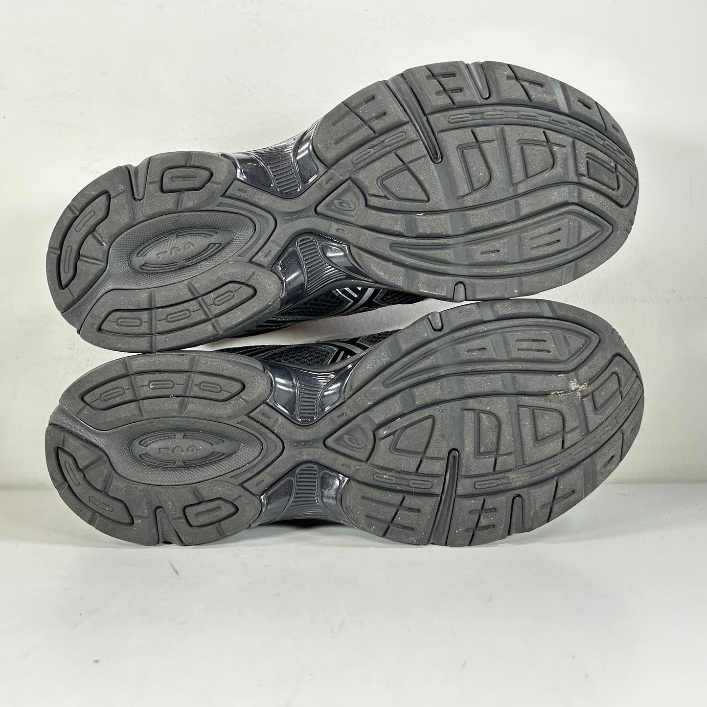 1201A906 001 ASICS Gel-1130 Black Pure Silver [USED] - 12 M (Used)