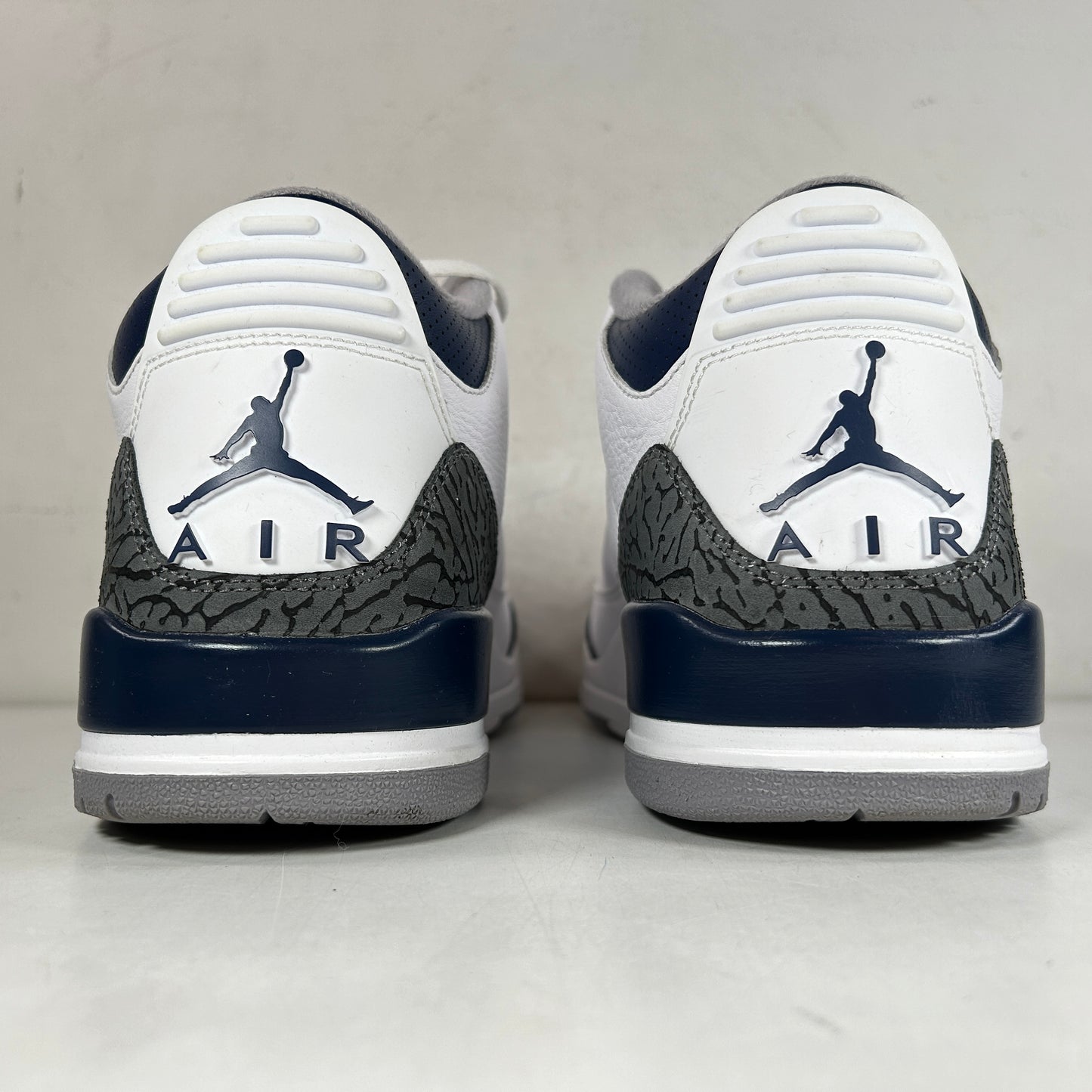 CT8532 140 Jordan 3 Retro Azul marino medianoche