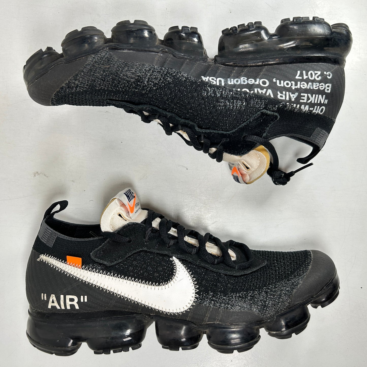 AA3831 001 Nike Air VaporMax Off-White [USED] - 10.5 M (Used)