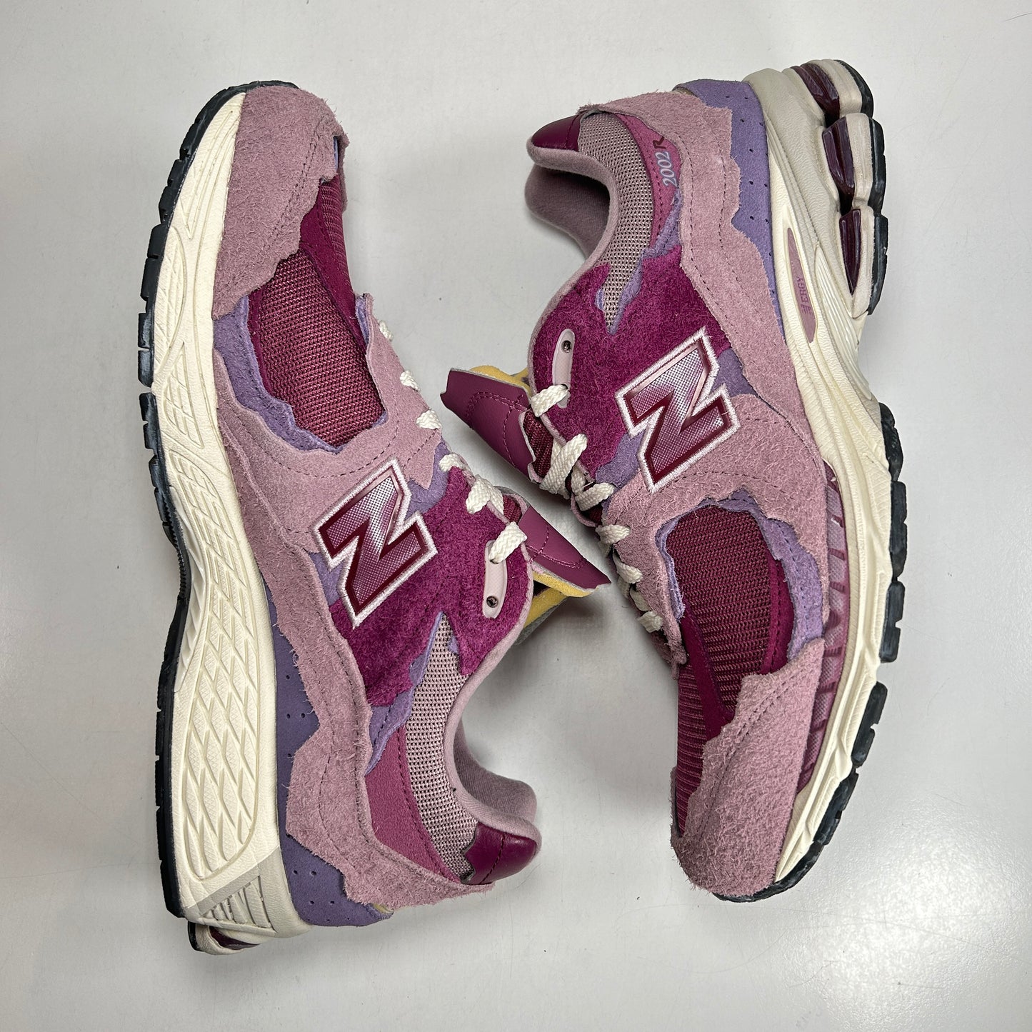 M2002RDH New Balance 2002R Protection Pack Pink [USED] - 10.5 M (Used2) (No Box)