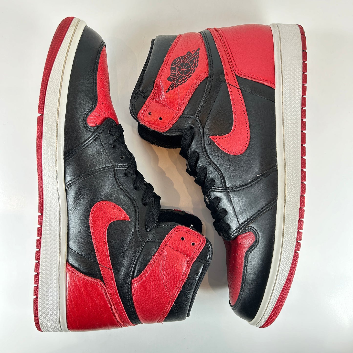 555088 001 Jordan 1 Retro High Bred Banned (2016) [USED] - 11 M (Used) (No Box)