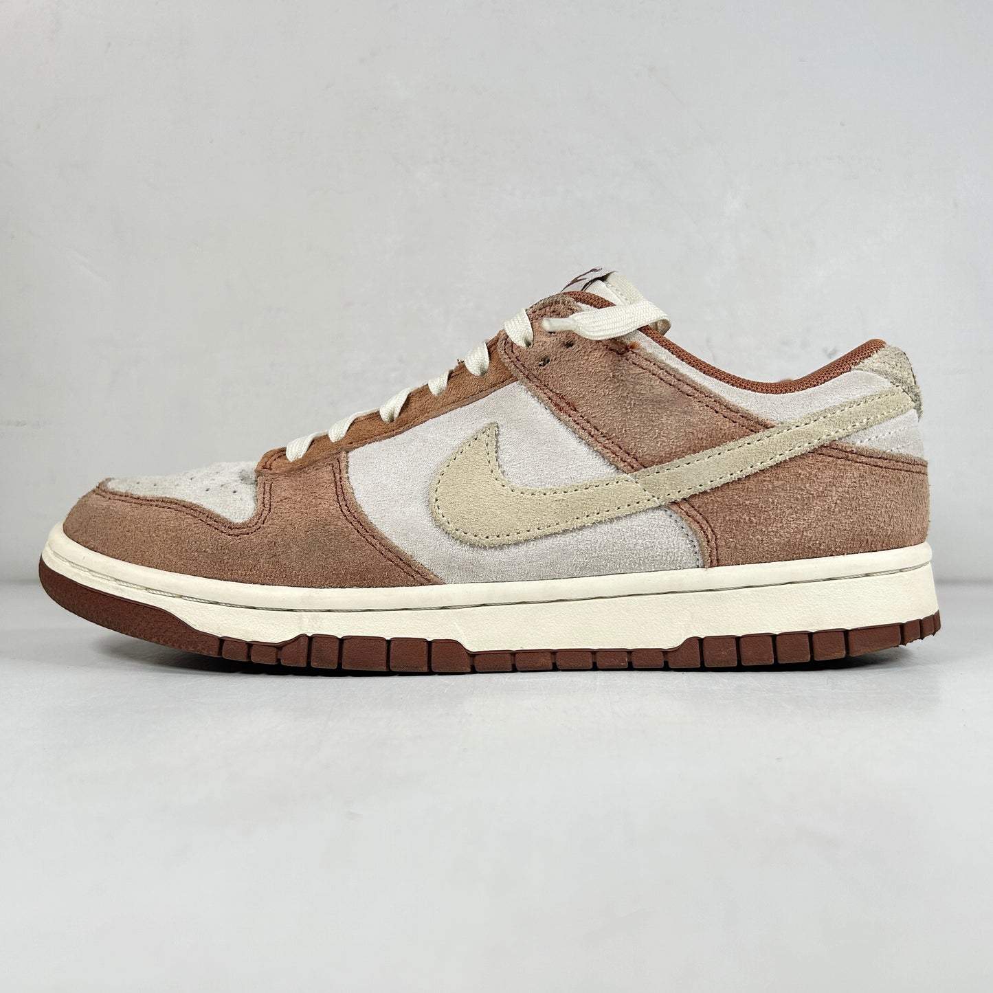 DD1390 100 Nike Dunk Low Medium Curry [USED] - 8 M (Used) (Replace Box)