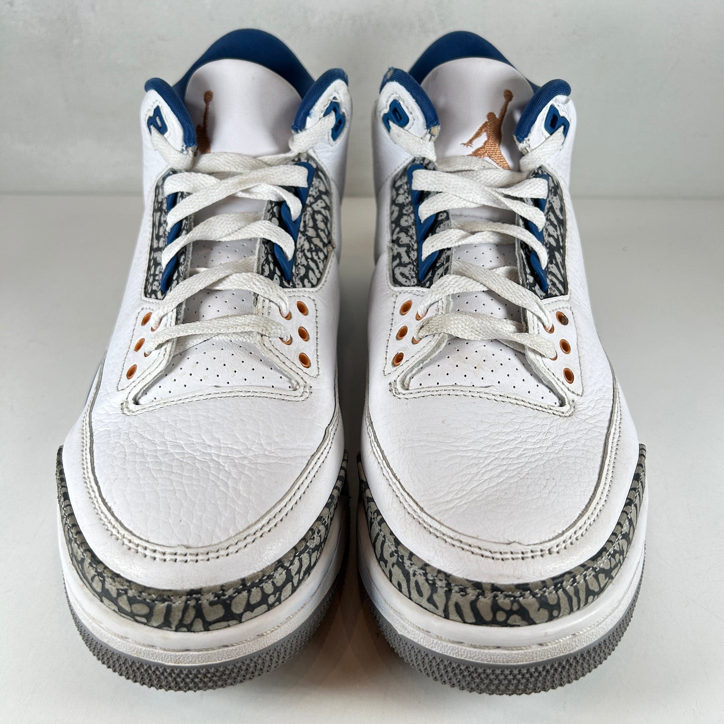 CT8532 148 Jordan 3 Retro Wizards [USED] - 9 M (Used)