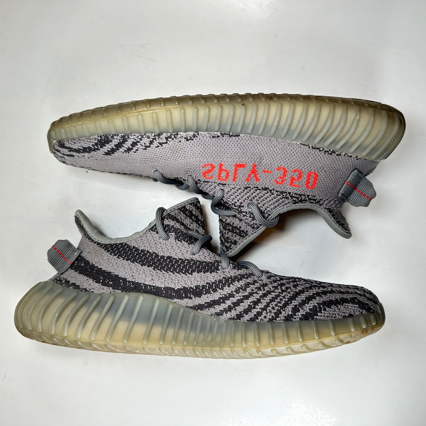 AH2203 Yeezy 350 Beluga 2.0 [USED] - 7.5 M (Used)