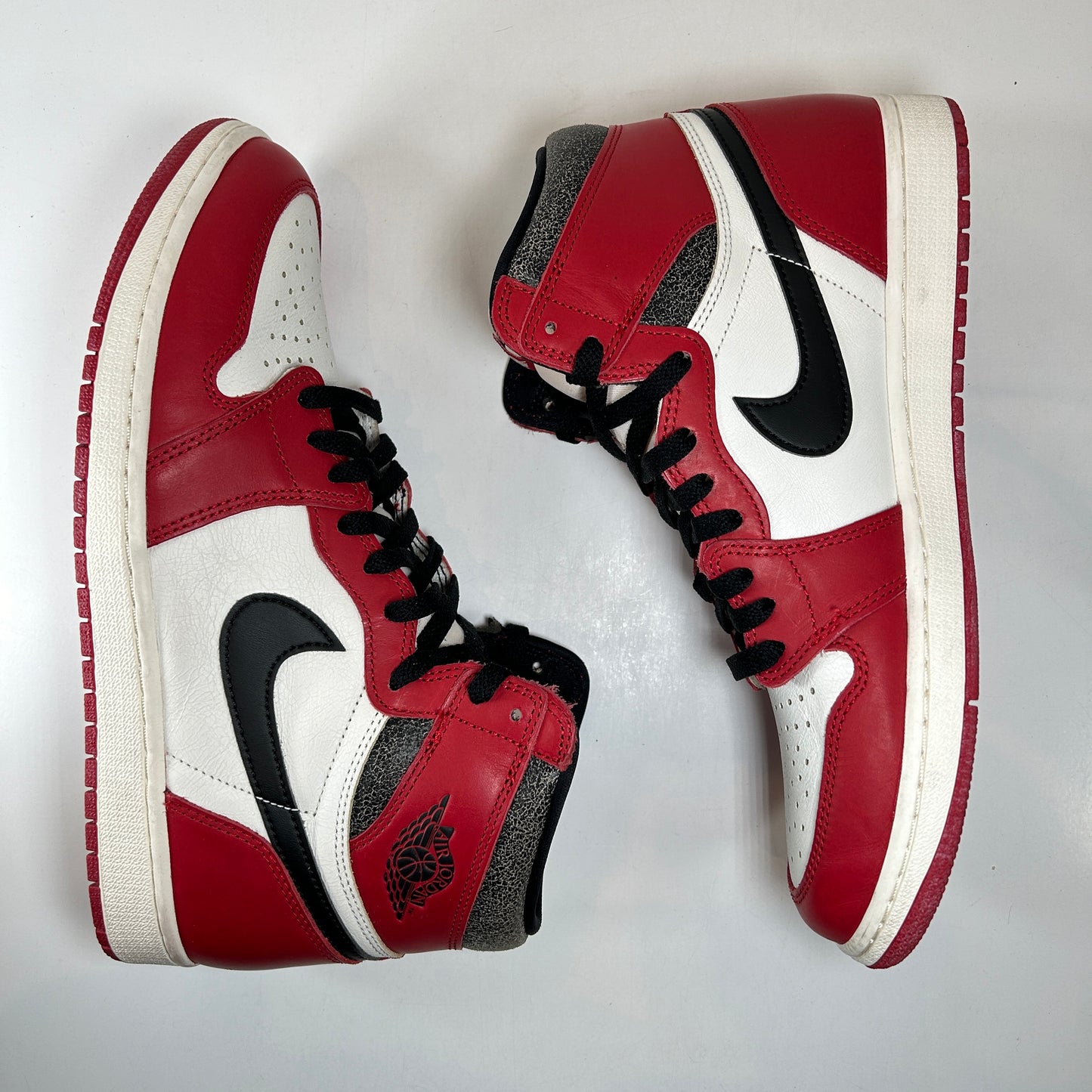 DZ5485 612 Jordan 1 Retro High OG Chicago Lost And Found [USED] - 11.5 M (Used)