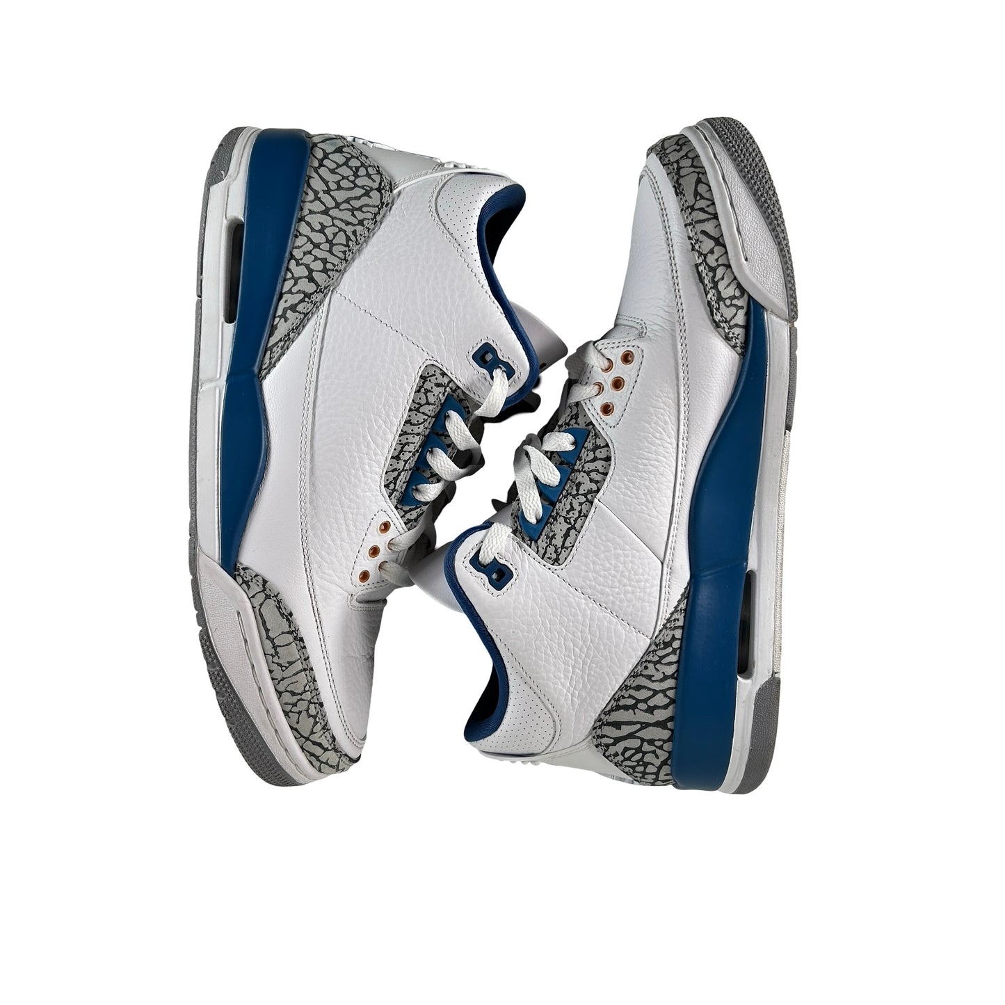 CT8532 148 Jordan 3 Retro Magos
