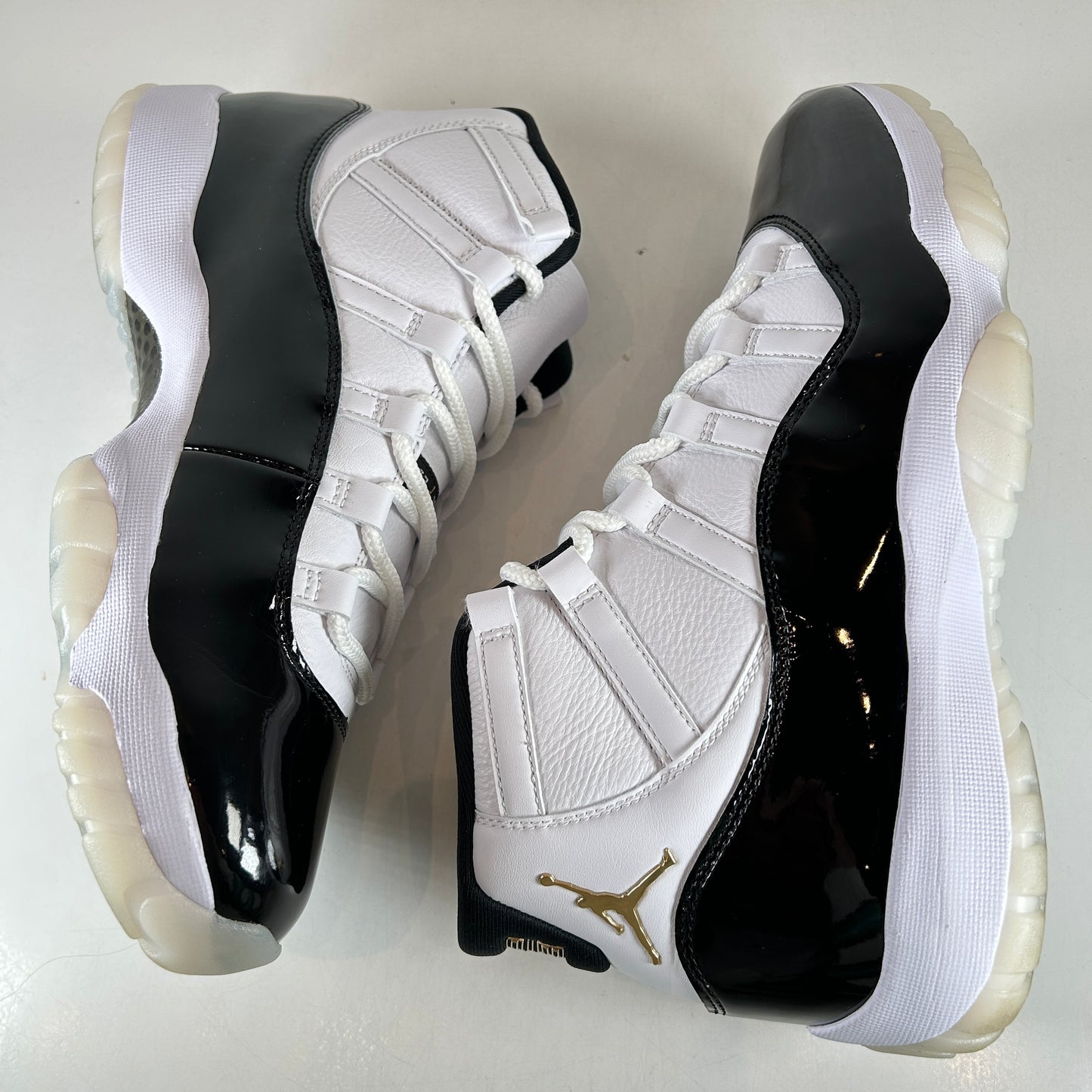 CT8012 170 Jordan 11 Retro DMP Defining Moments (2023) [USED] - 10.5 M (Used4)