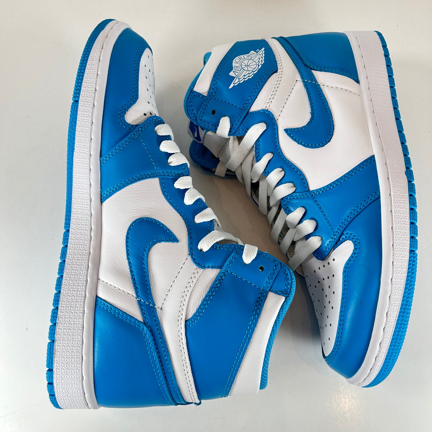 555088 117 Jordan 1 Retro High OG UNC [USED] - 9.5 M (Used)