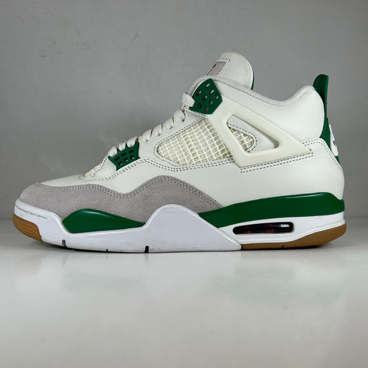 DR5415 103 Jordan 4 Retro SB Pine Green [USED] - 10 M (Used3)