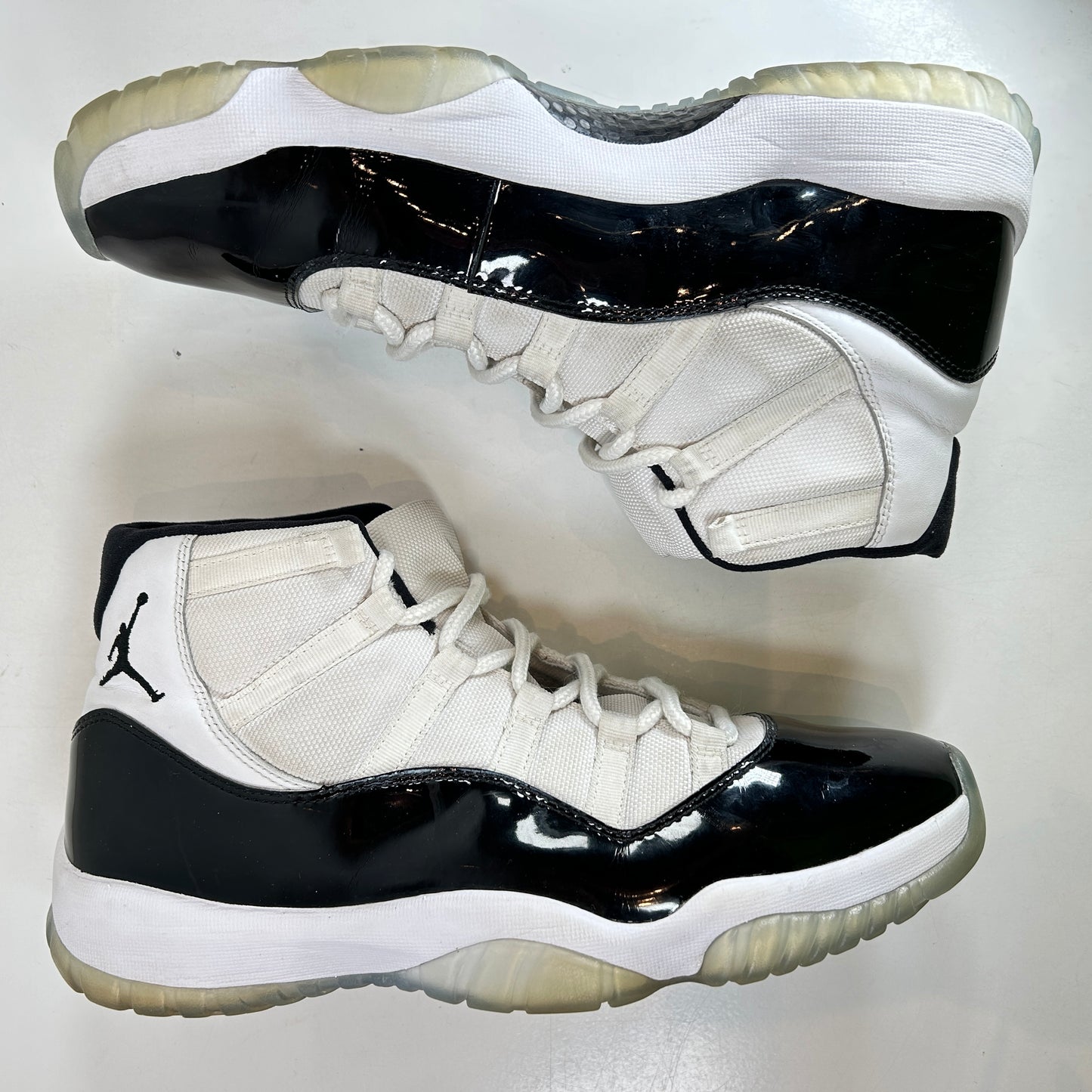 378037 100 Jordan 11 Concord [USED] - 10.5 M (Used) (Replace Box)