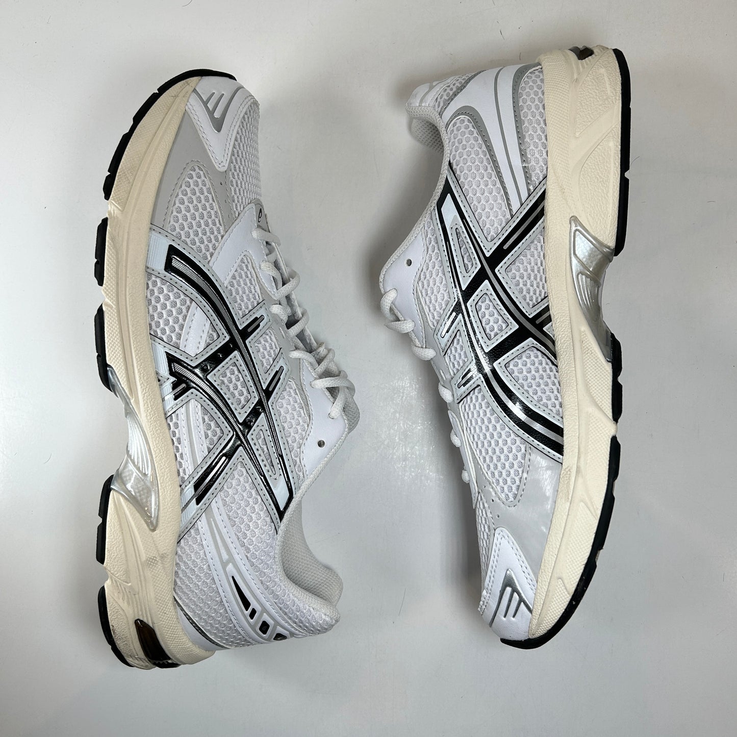1201A256 118 ASICS Gel-1130 White Cloud Grey [USED] - 10.5 M (Used) (No Box)