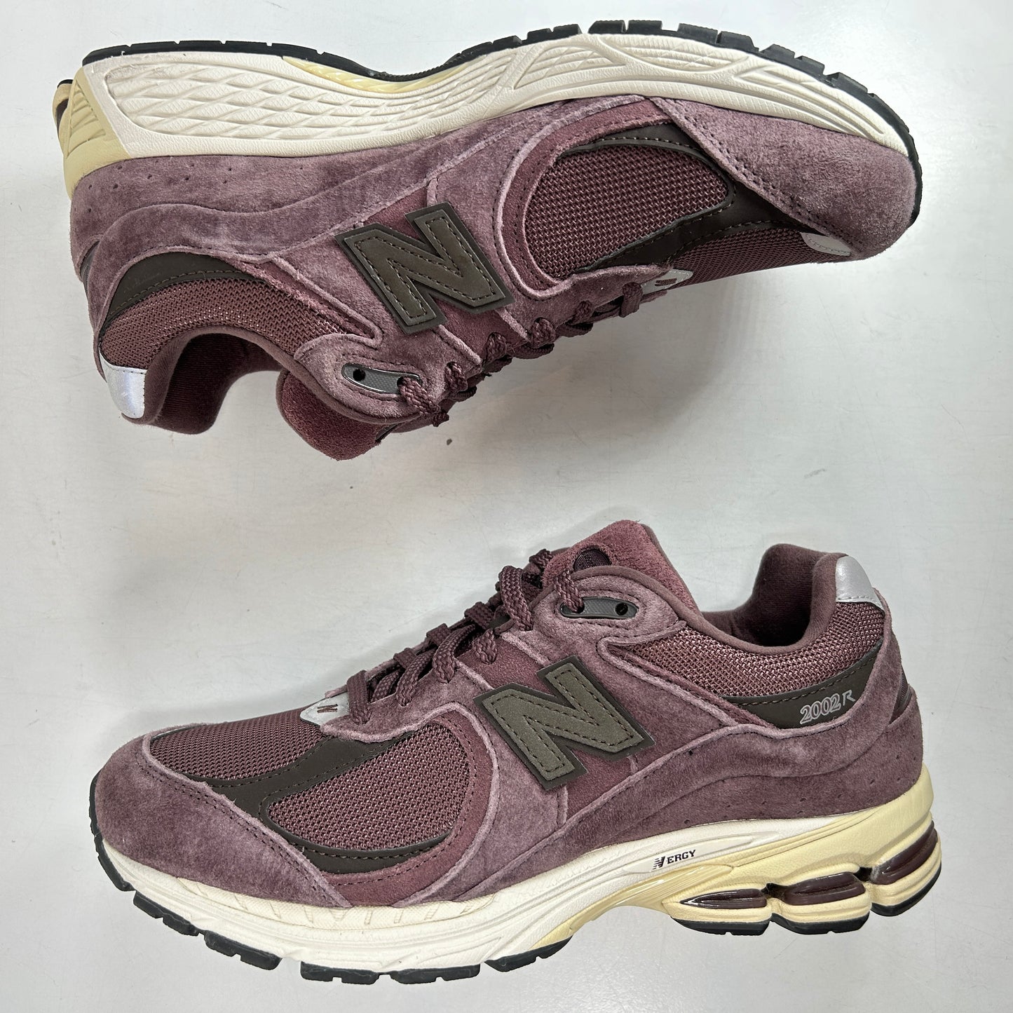 M2002RCD New Balance 2002R Dark Grape [USED] - 9 M (Used) (No Box)