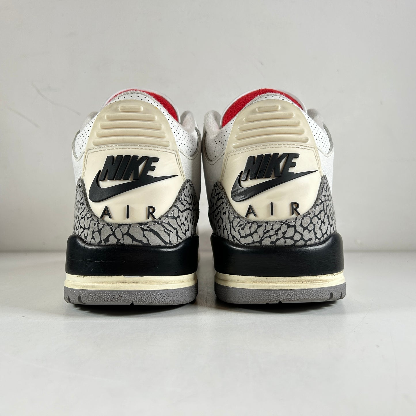 DN3707 100 Jordan 3 Retro White Cement Reimagined [USED] - 11 M (Used3)