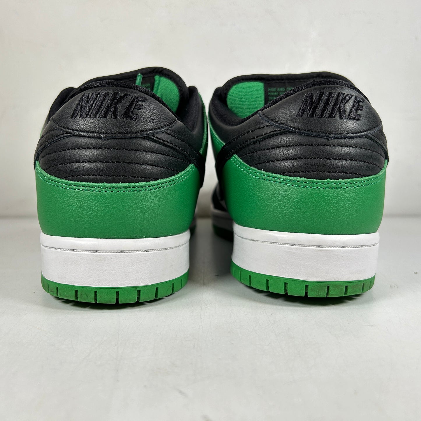 BQ6817 302 Nike SB Dunk Low Classic Green [USED] - 11 M (Used)