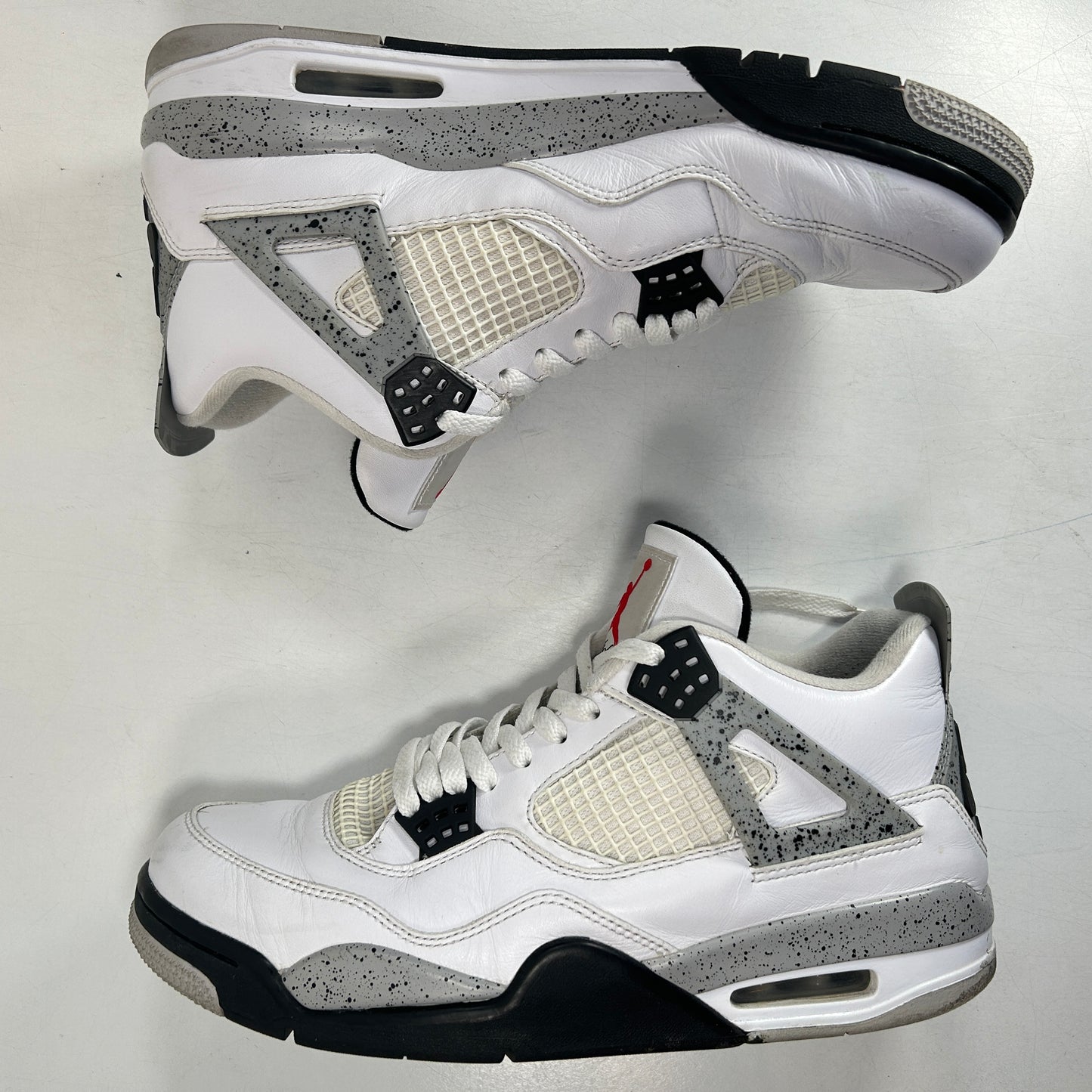 840606 192 Jordan 4 White Cement [USED] - 11 M (Used) (No Box3)