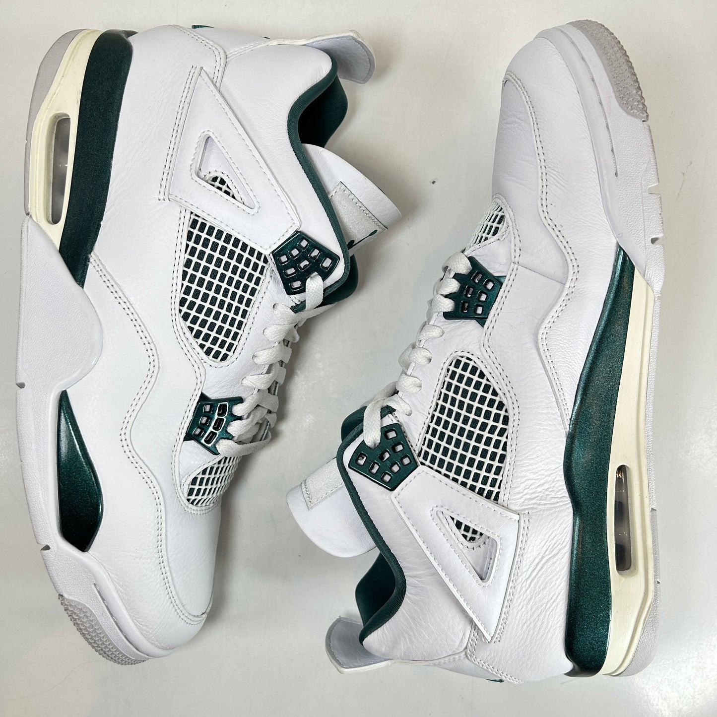 FQ8138 103 Jordan 4 Retro Oxidized Green [USED] - 11 M (Used)