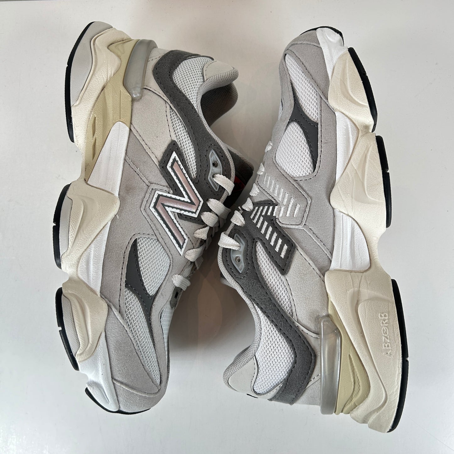 GC9060GY New Balance 9060 Rain Cloud (GS) [USED] - 5.5 M (Used)