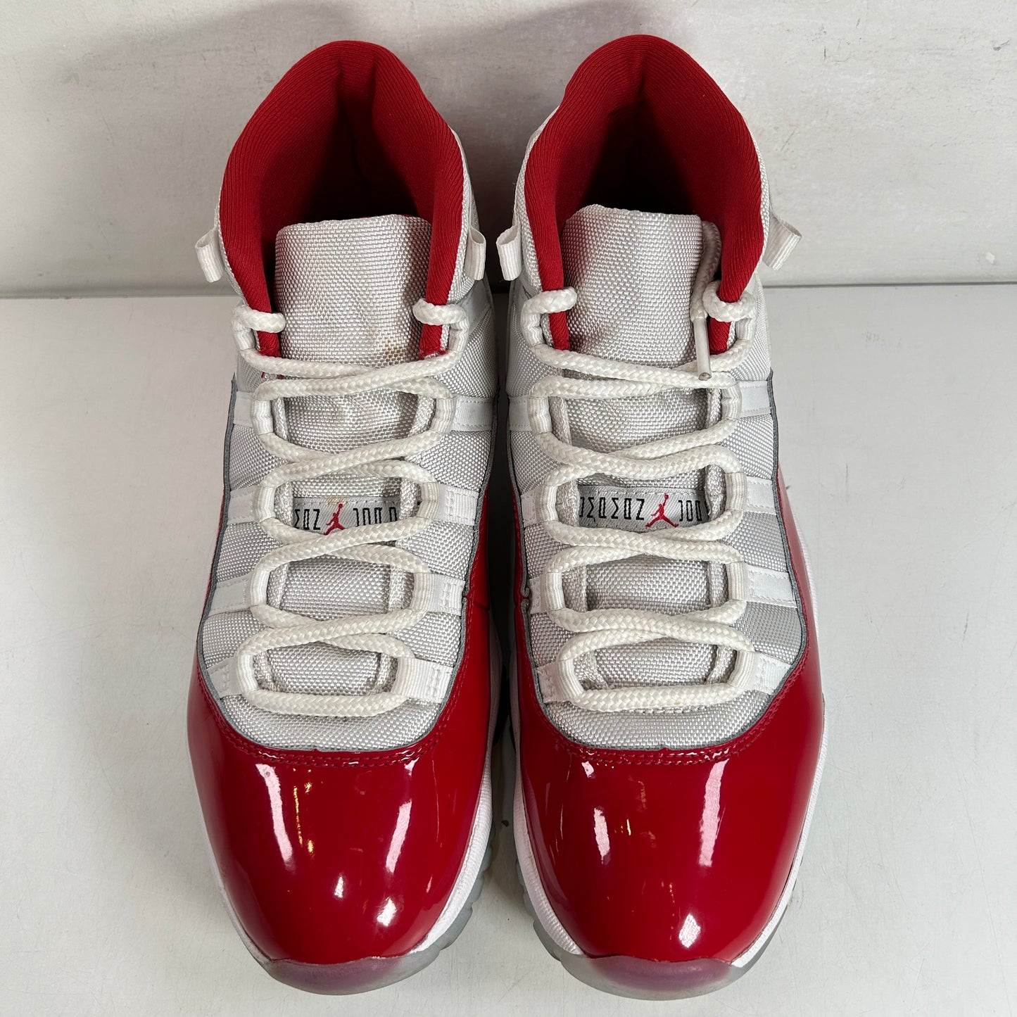 CT8012 116 Jordan 11 Retro Cereza (2022)