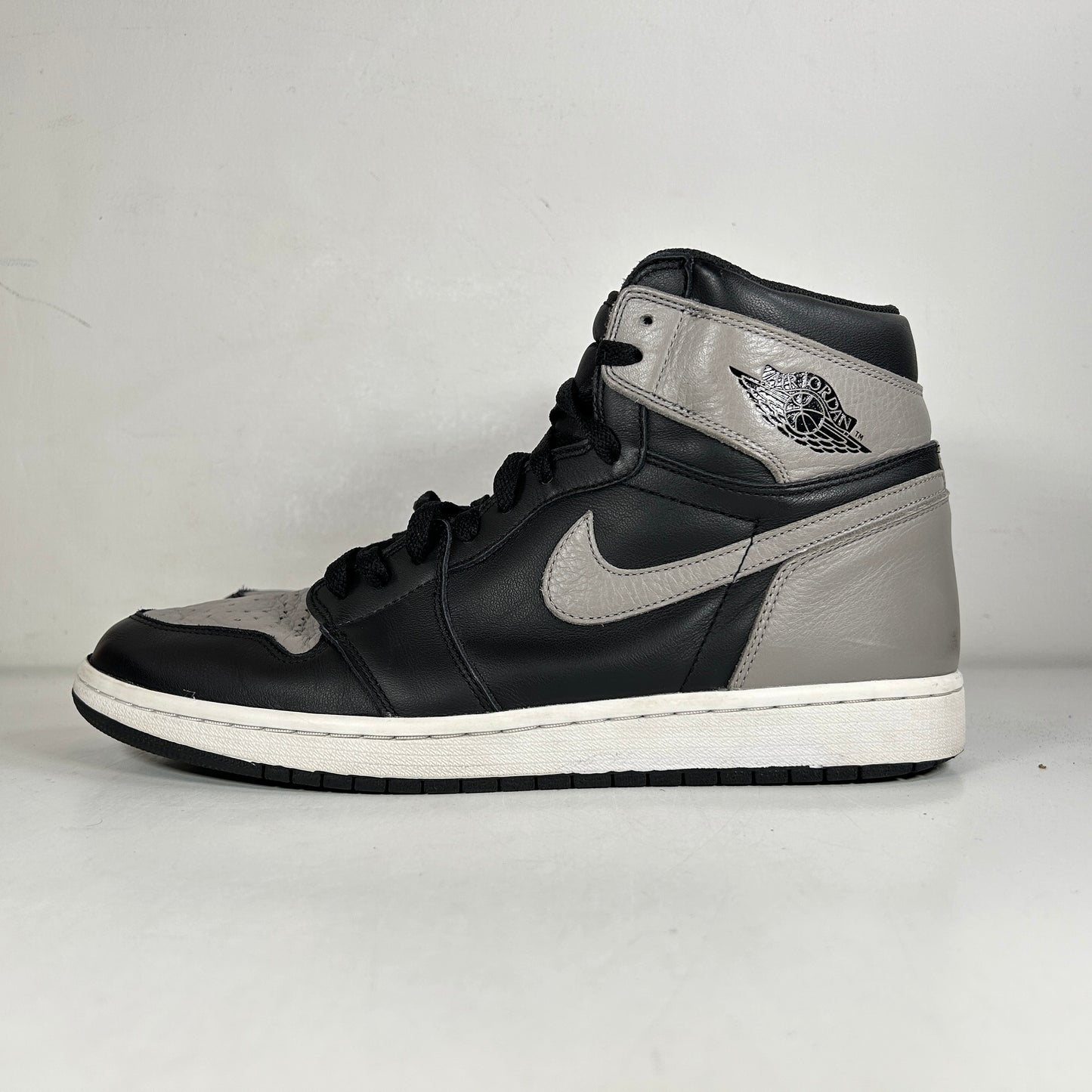 555088 013 Jordan 1 Shadow (2018) [USED] - 12 M (Used) (Replace Box)